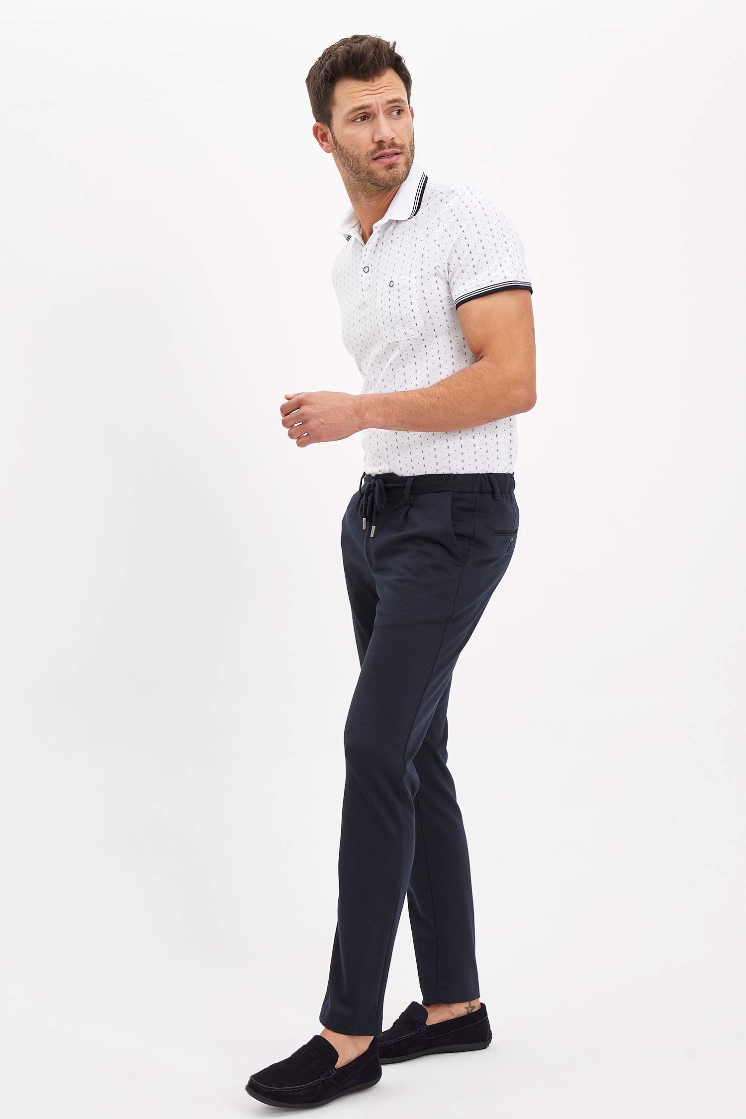 MODERN FIT Polo Yaka Desenli Kısa Kollu Polo Tişört
