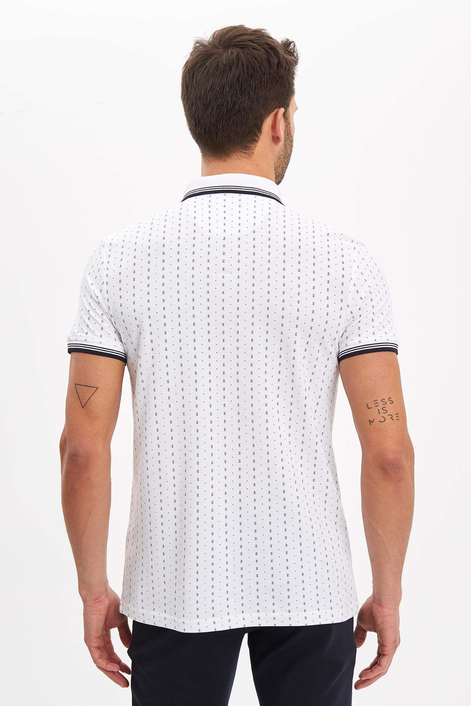 MODERN FIT Polo Yaka Desenli Kısa Kollu Polo Tişört