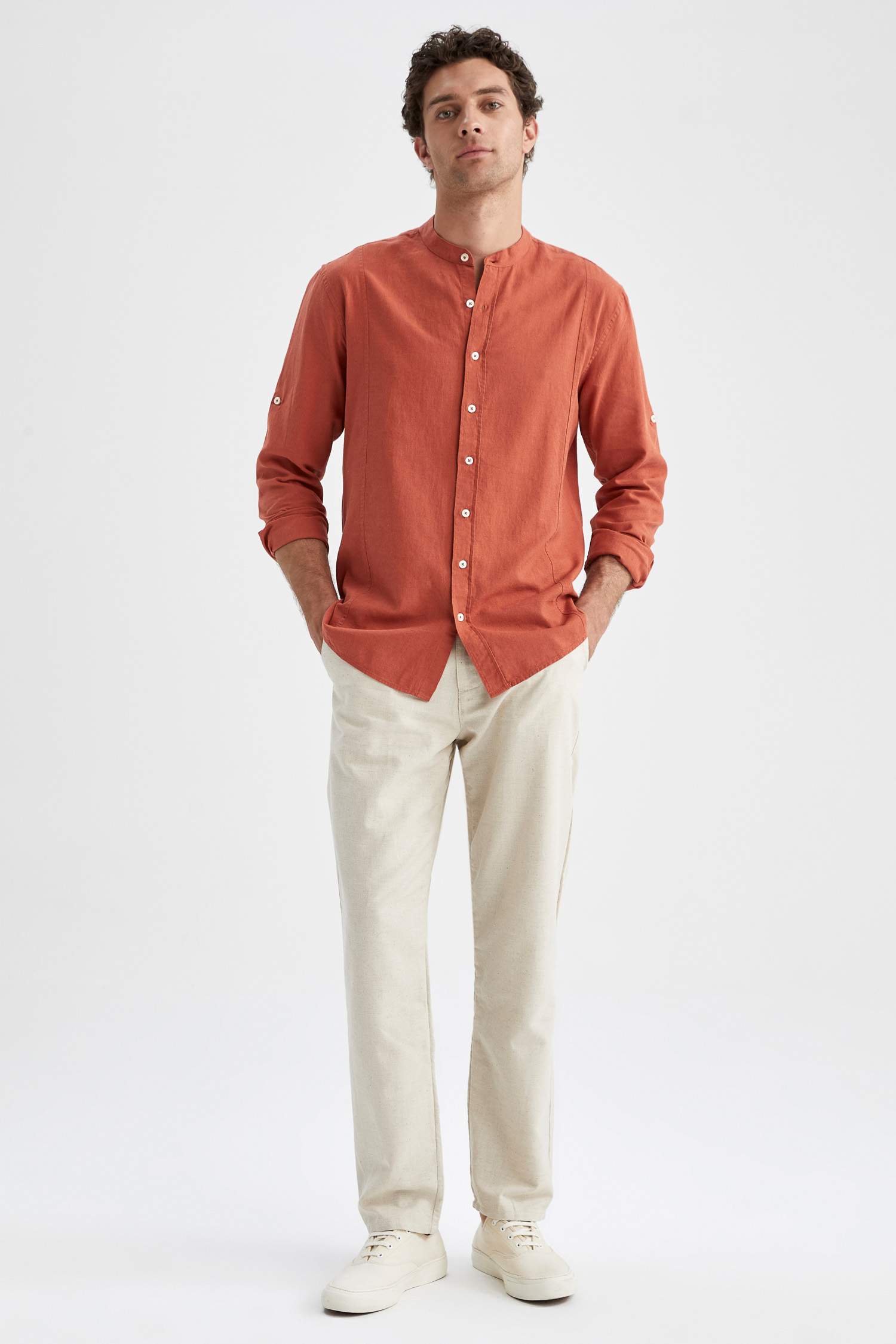Modern Fit Hakim Yaka Uzun Kollu Keten Gömlek