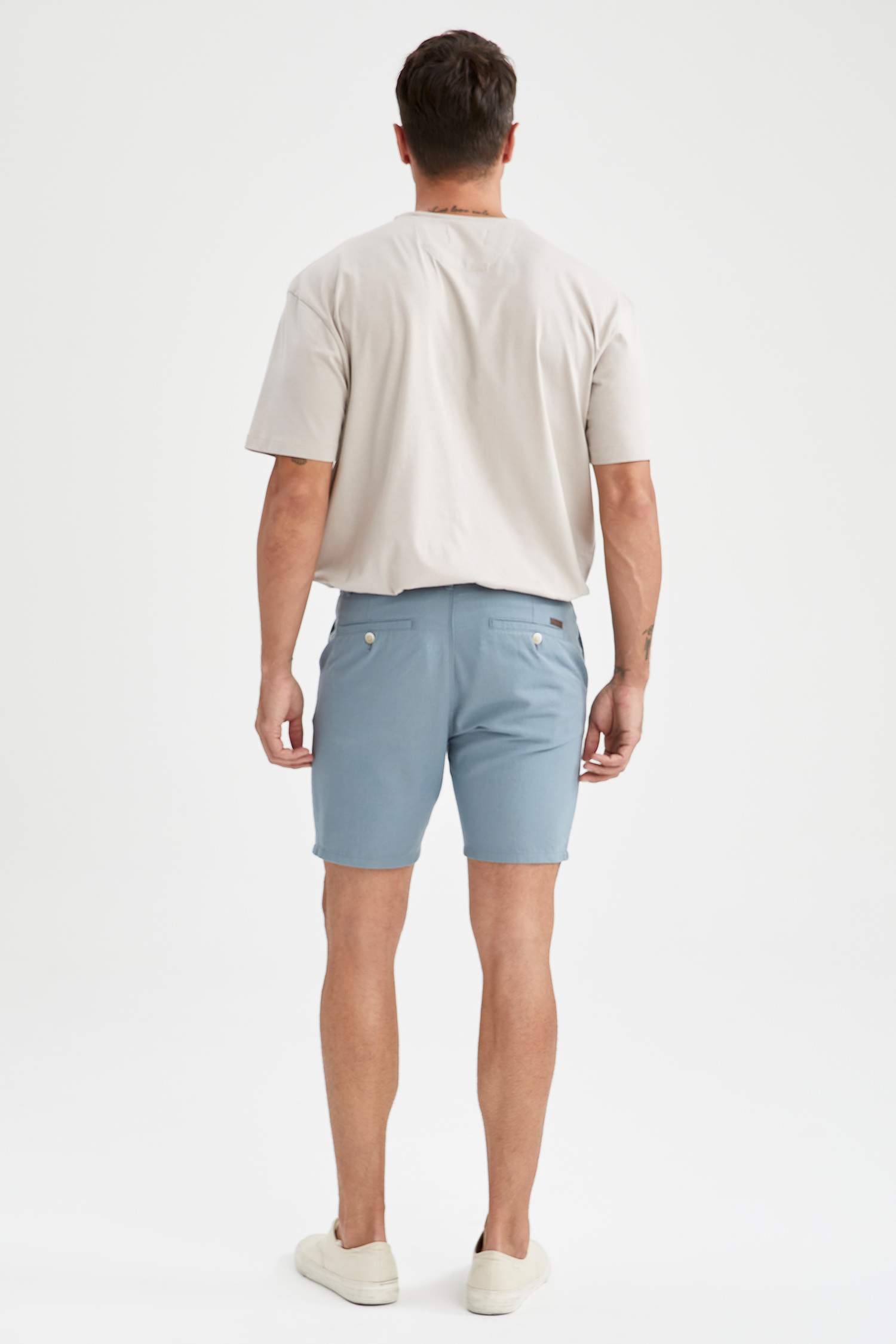 Regular Fit Beli Bağcıklı Bermuda Şort