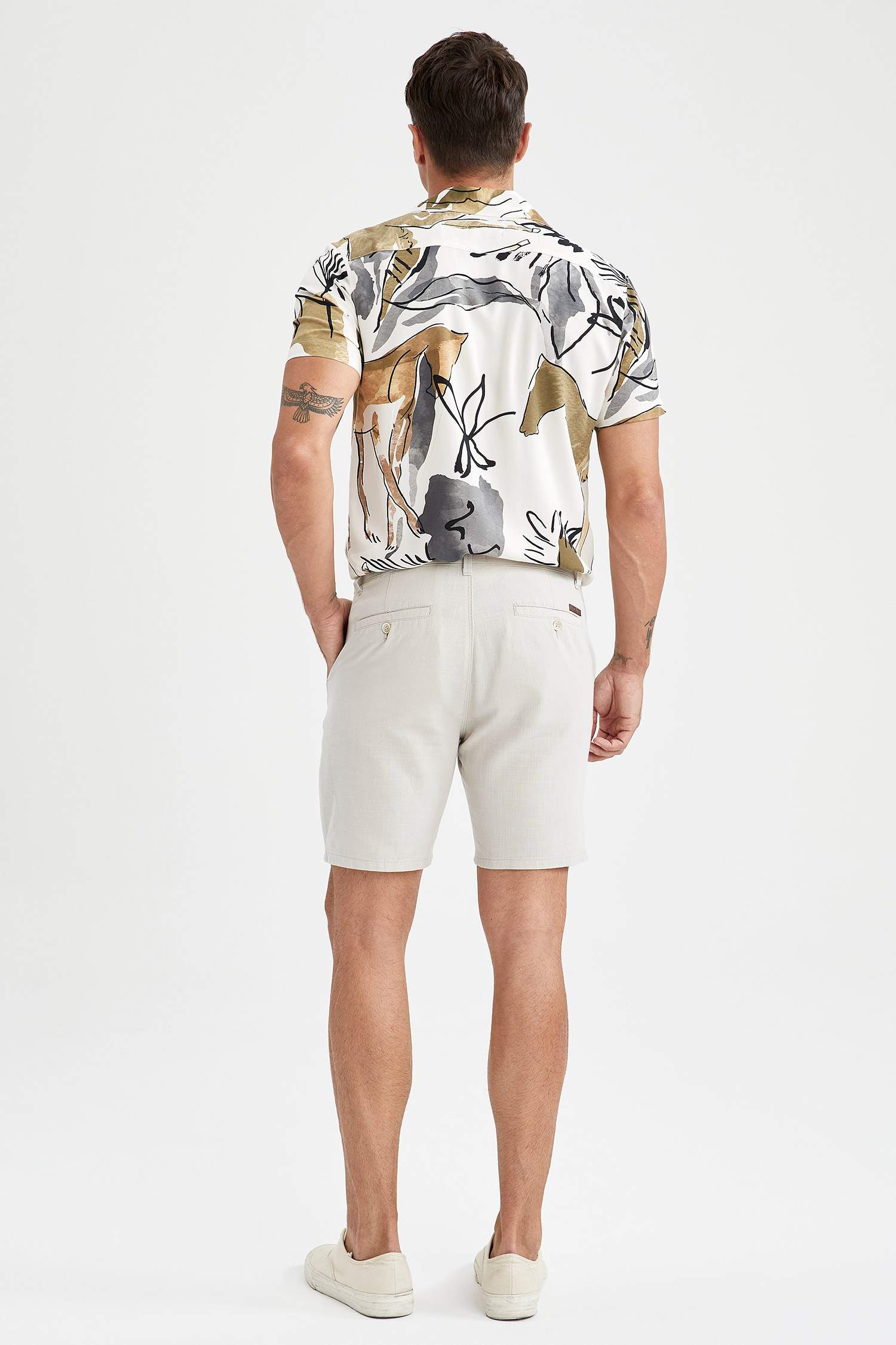 Regular Fit Beli Bağcıklı Bermuda Şort