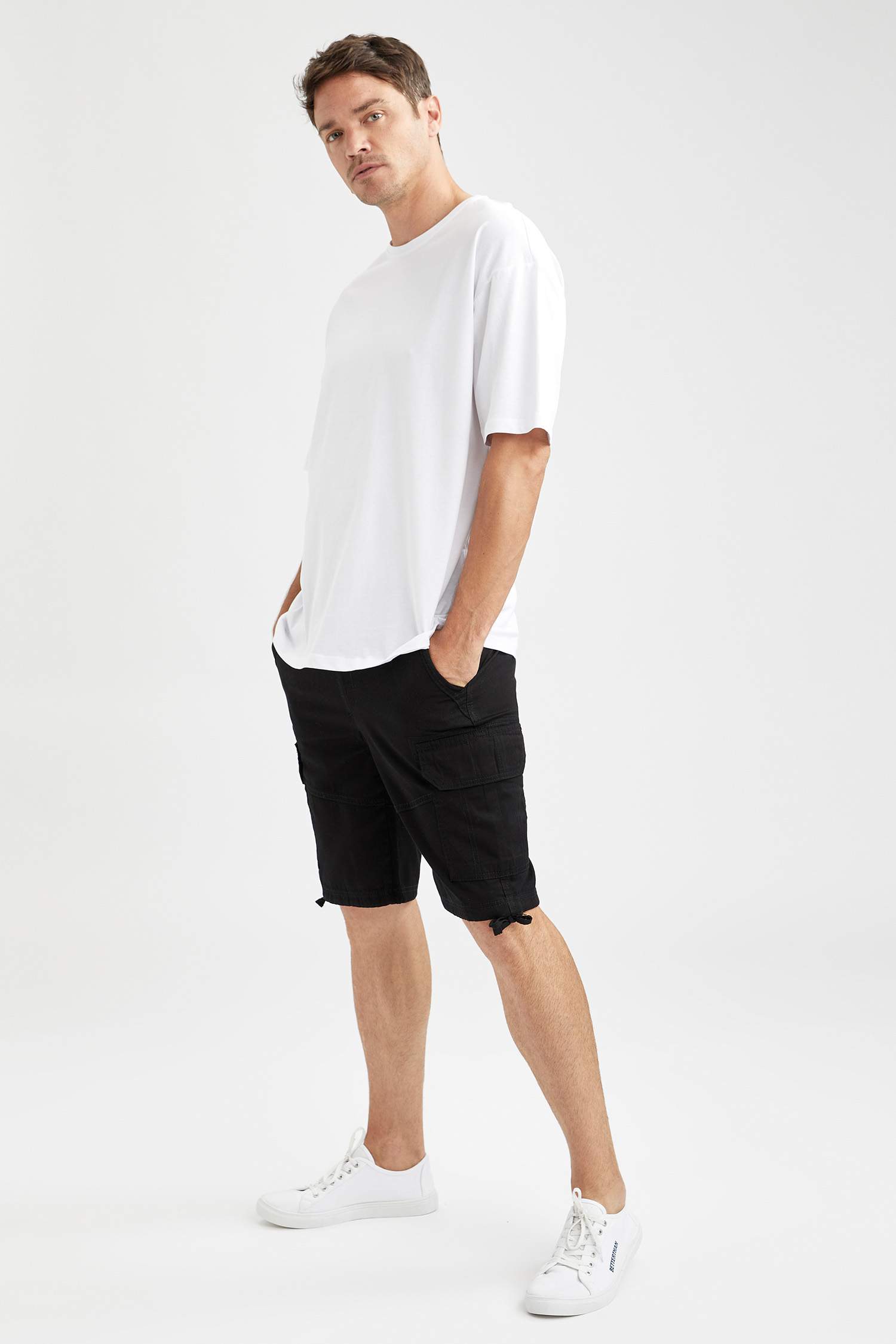Regular Fit Kargo Bermuda Şort