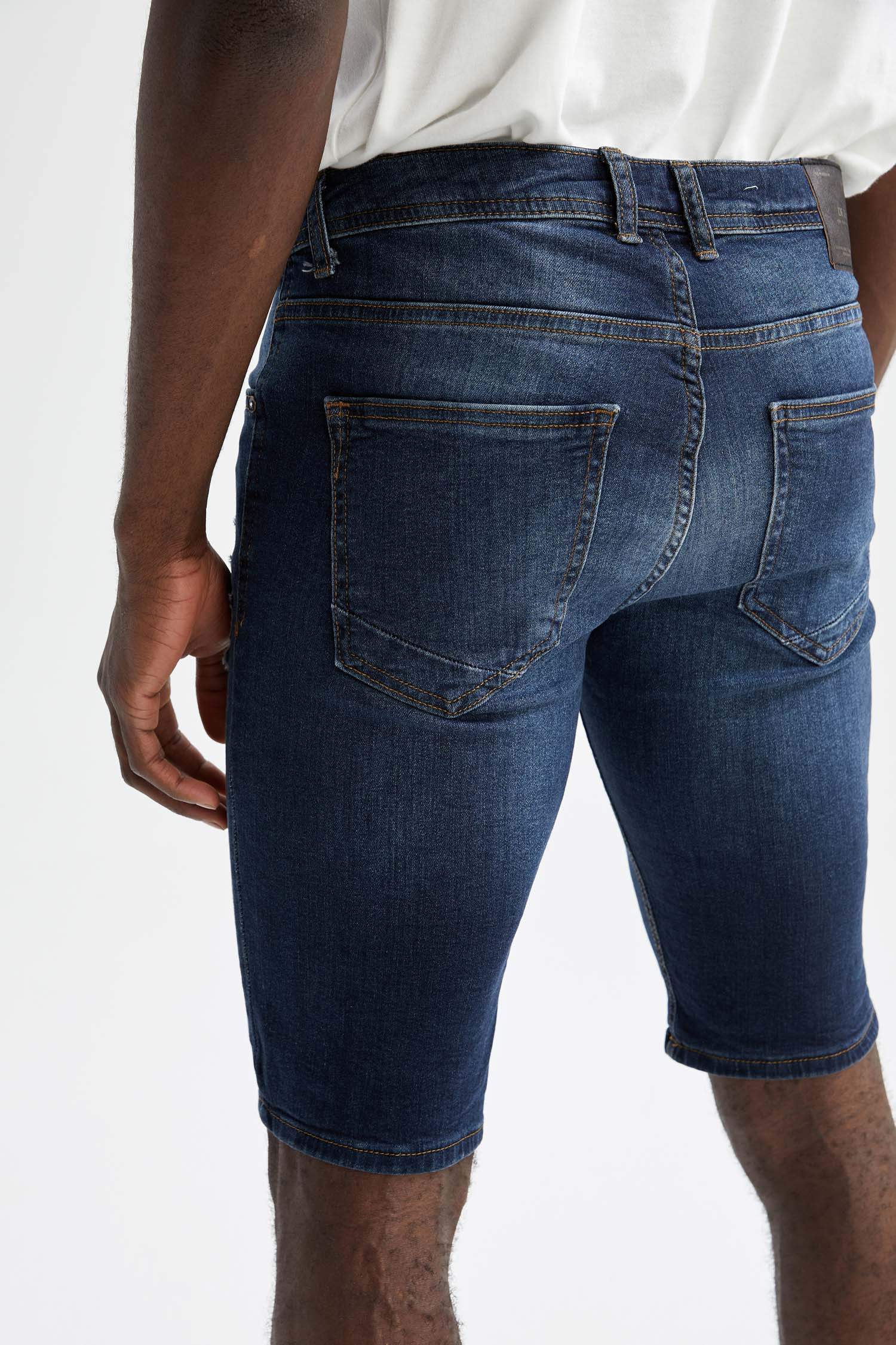 Skinny Fit Jean Bermuda Şort