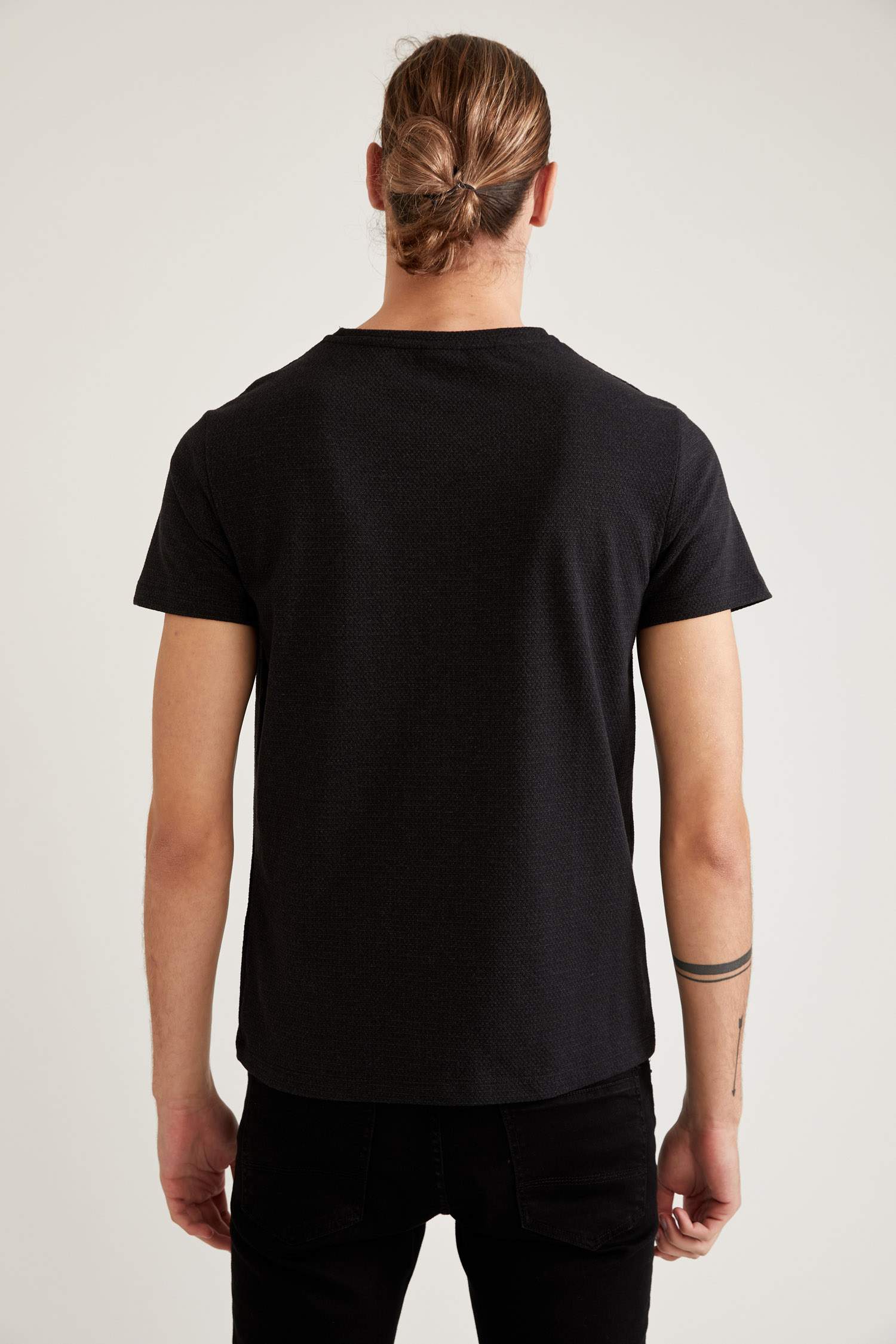 Bisiklet Yaka Kısa Kollu Slim Fit Basic Tişört