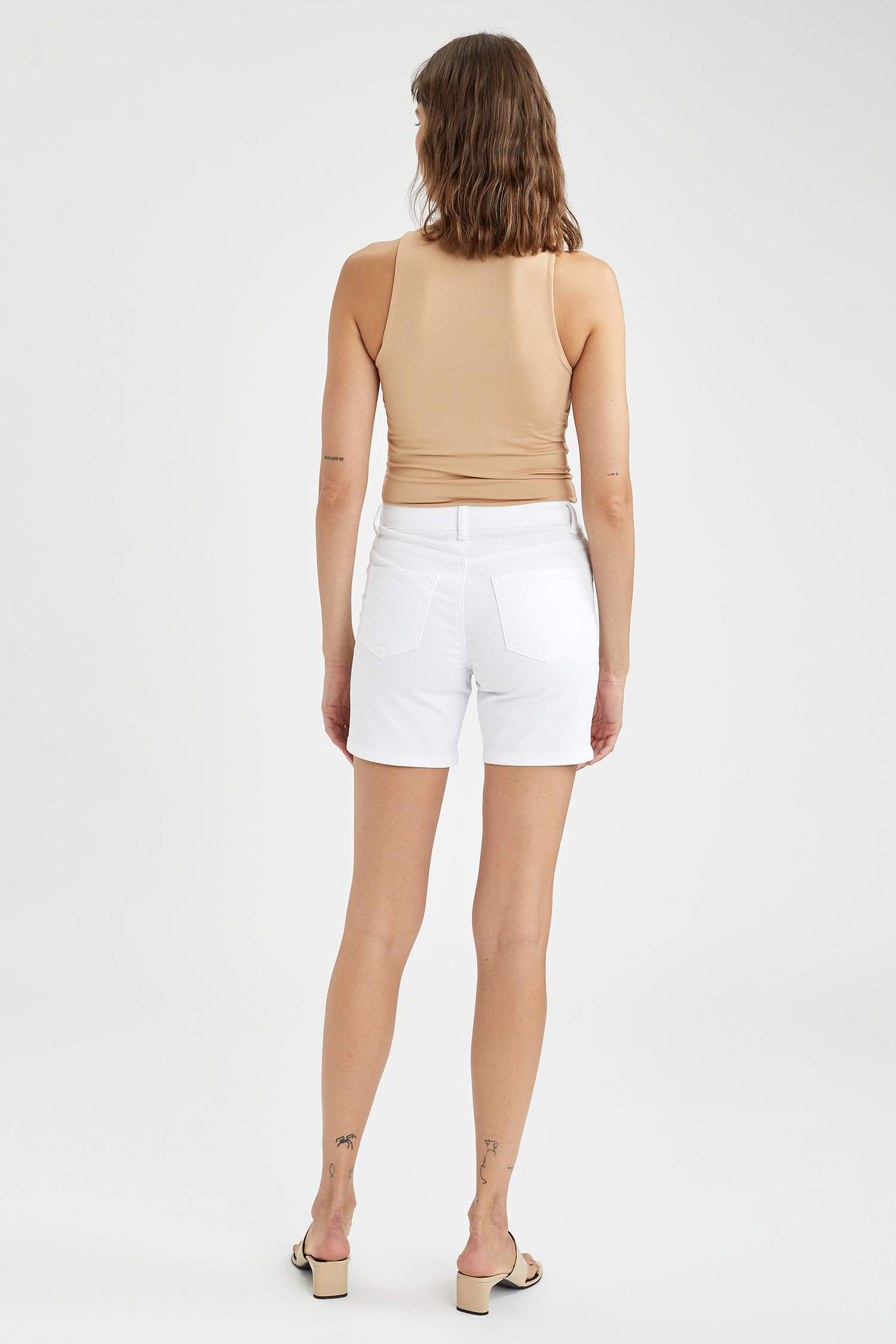 Regular Fit Cepli Mini Şort