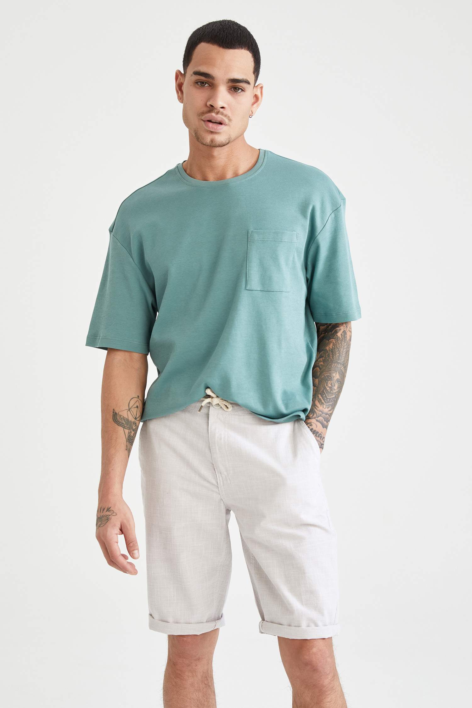 Regular Fit Bağcıklı Keten Bermuda Şort