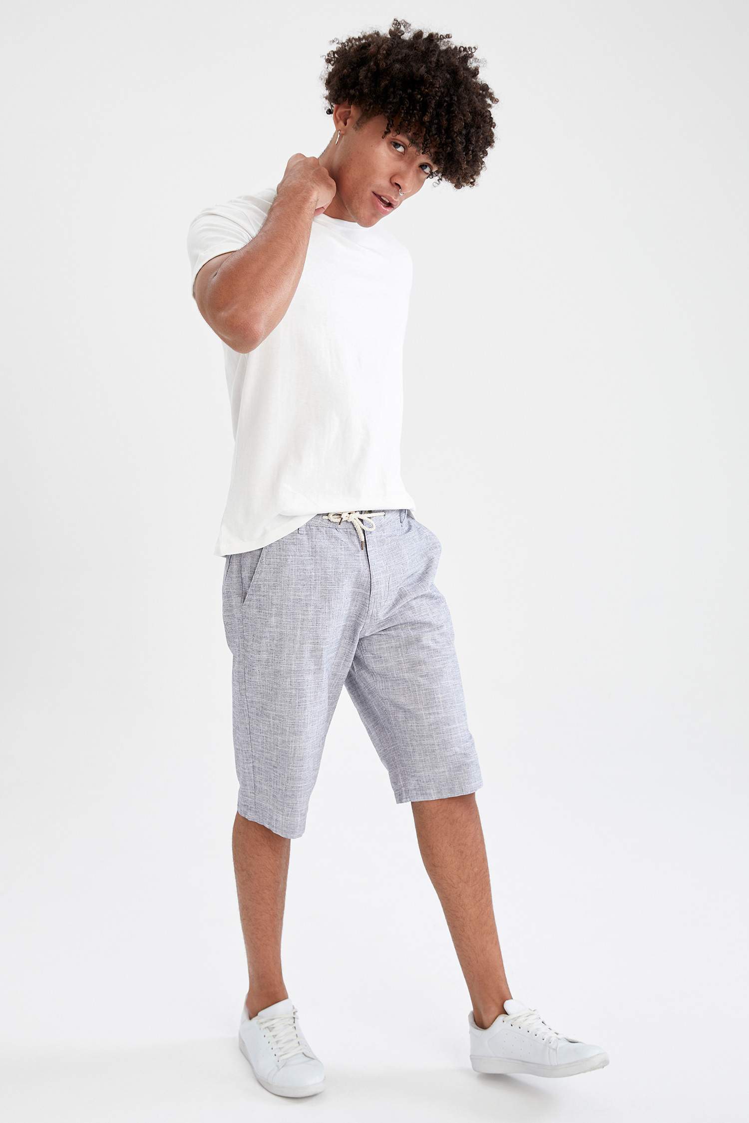 Regular Fit Bağcıklı Keten Bermuda Şort