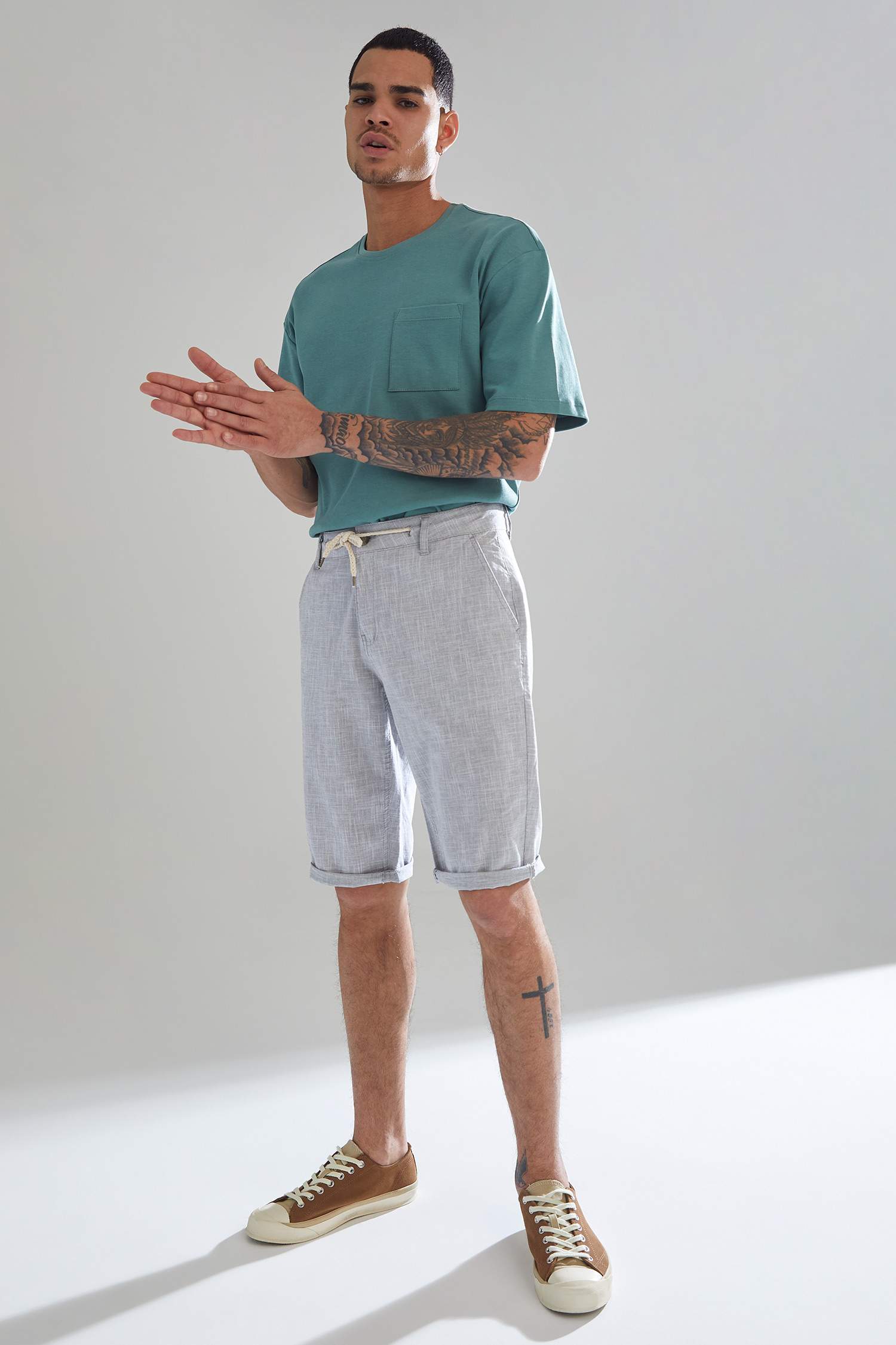 Regular Fit Bağcıklı Keten Bermuda Şort