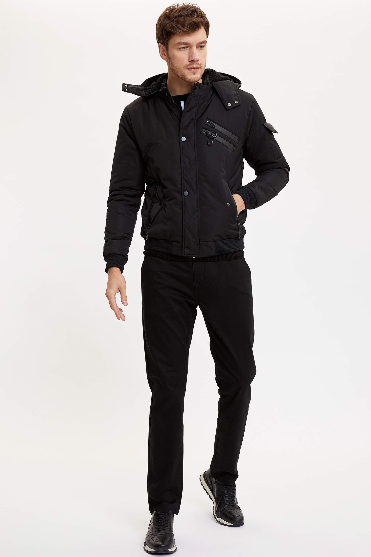 Slim Fit Mont