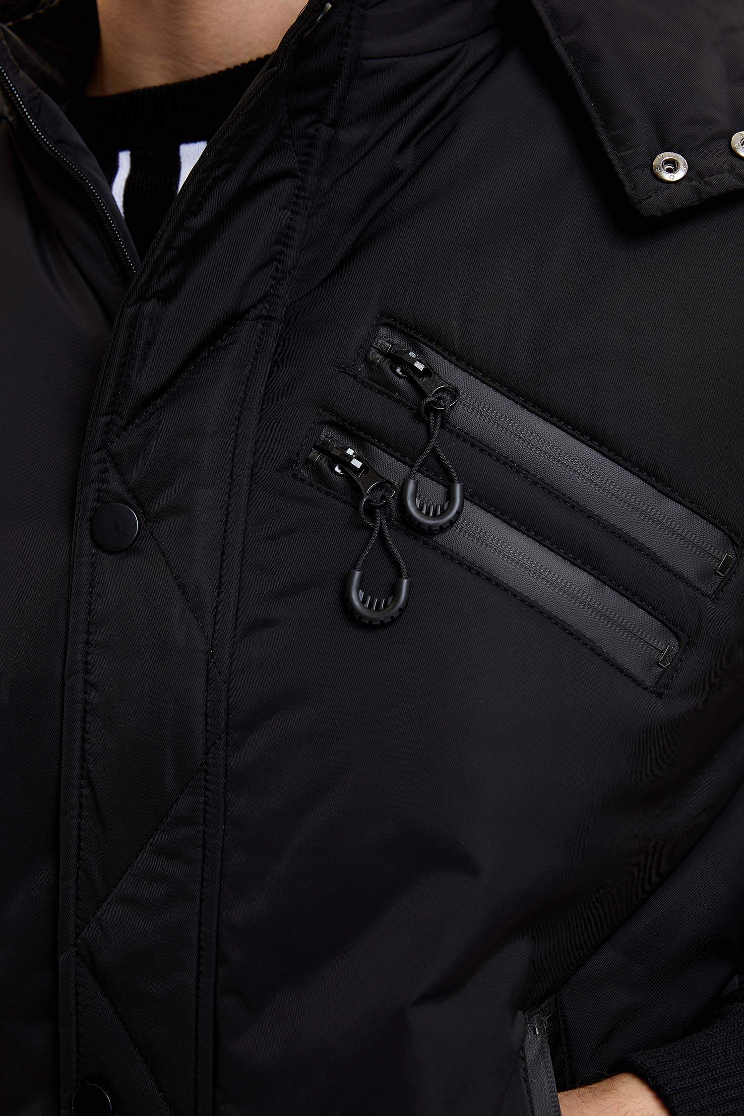 Slim Fit Mont