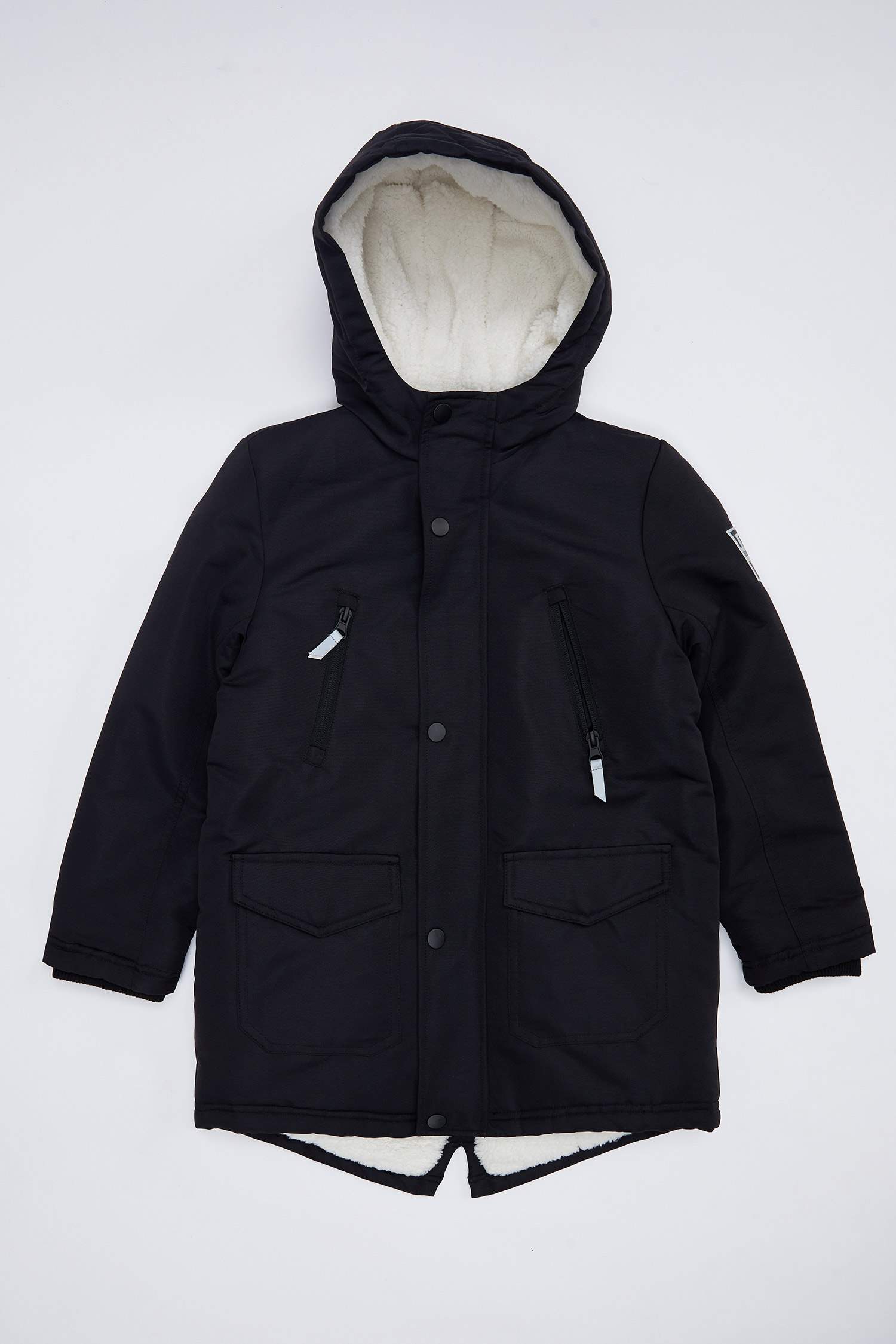 Defacto Erkek Çocuk Regular Fit Kapüşonlu Peluş Mont Parka. 5 Defacto Erkek Çocuk Regular Fit Kapüşonlu Peluş Mont Parka. 5