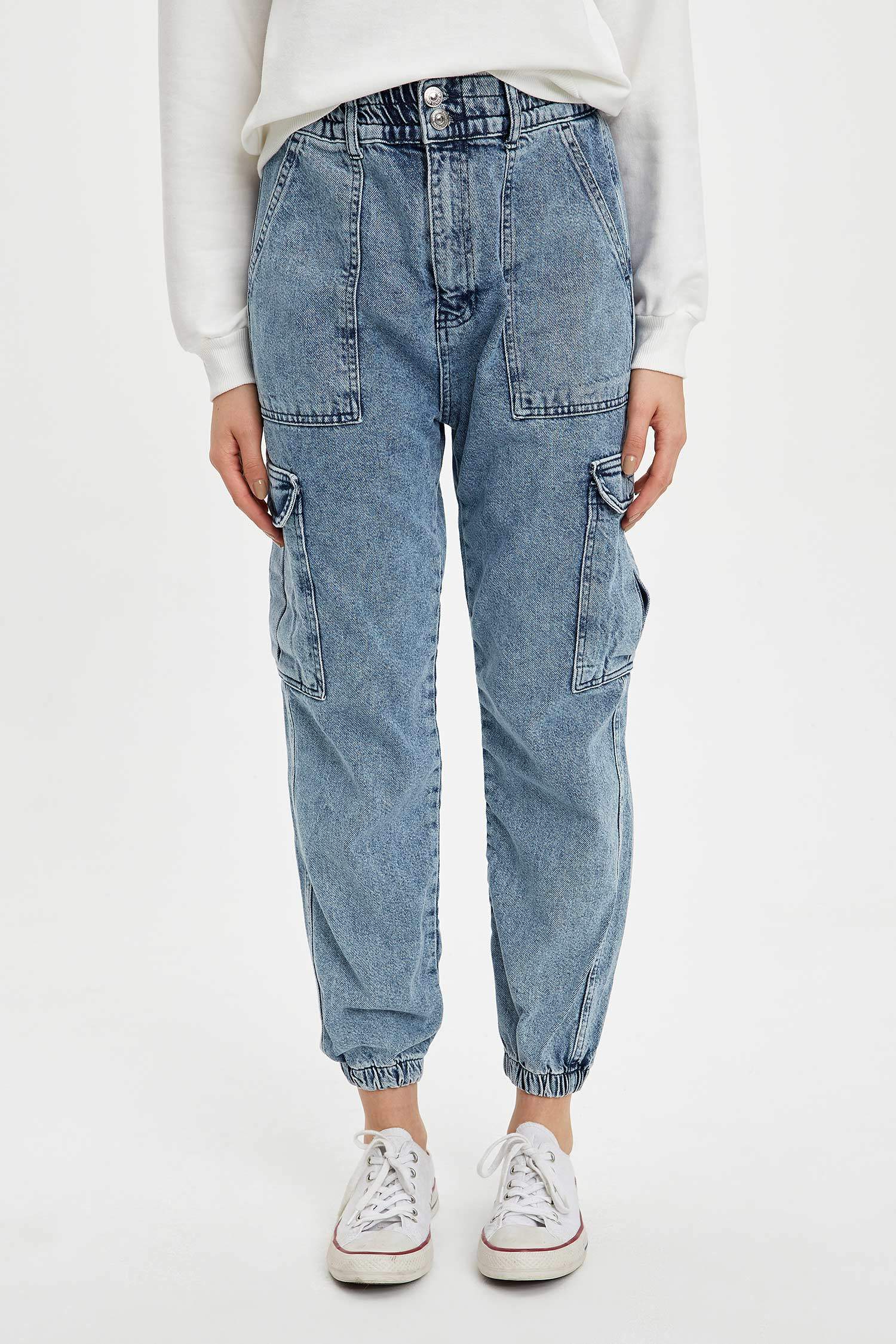 Lina Yıkamalı Jogger Fit Jean Pantolon