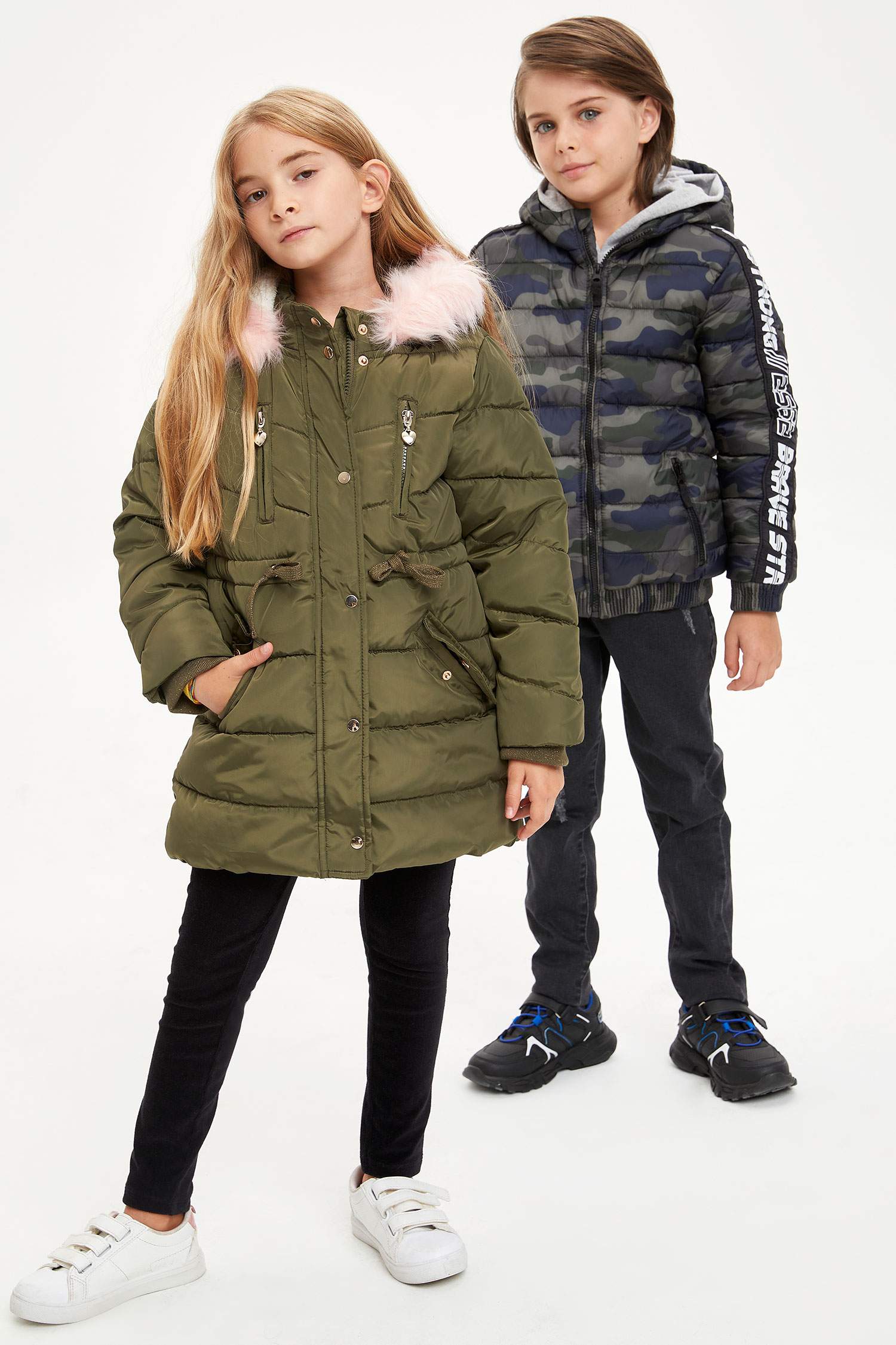 Kız Çocuk Kapüşonlu Parka