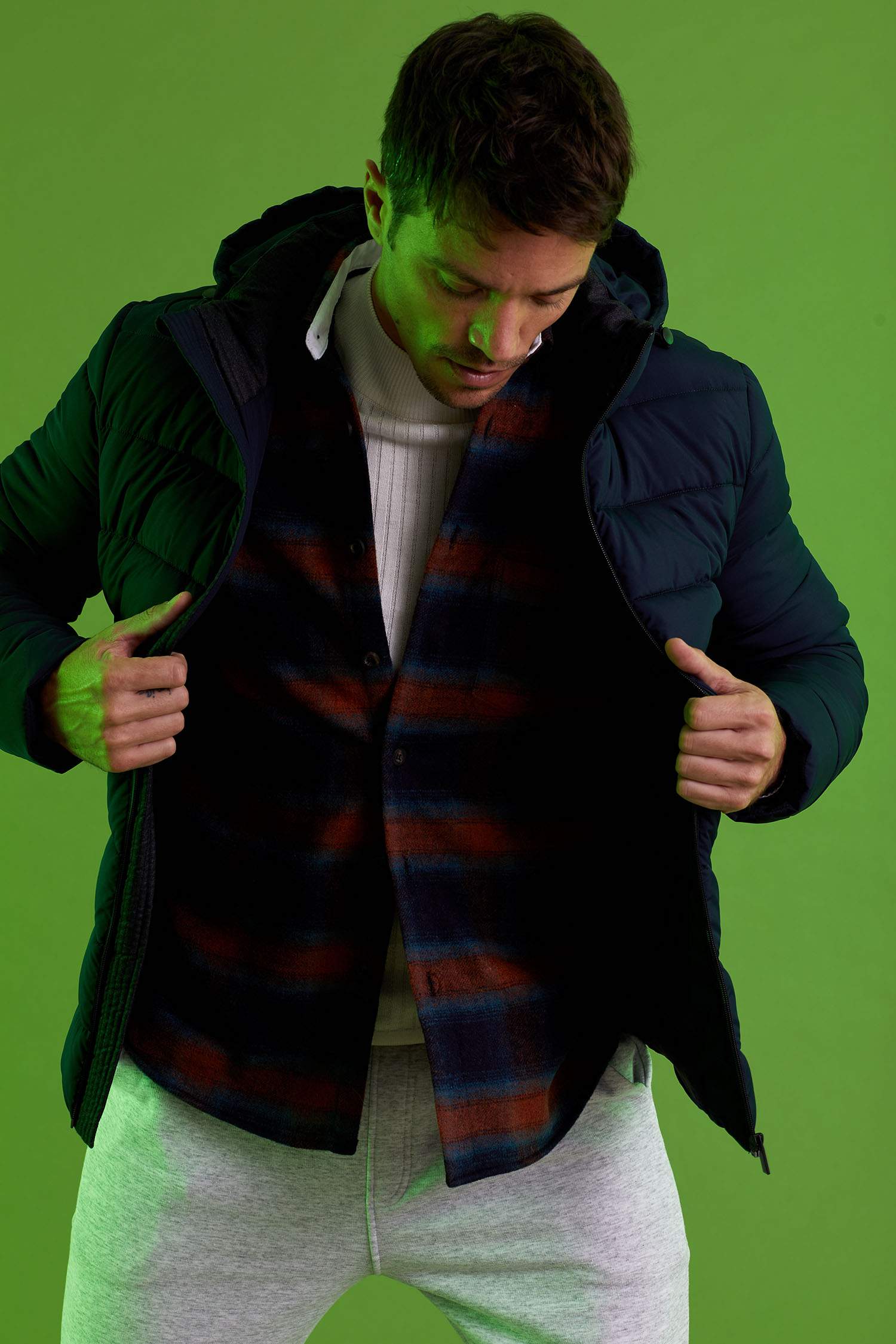 Kapüşonlu Slim Fit Şişme Mont