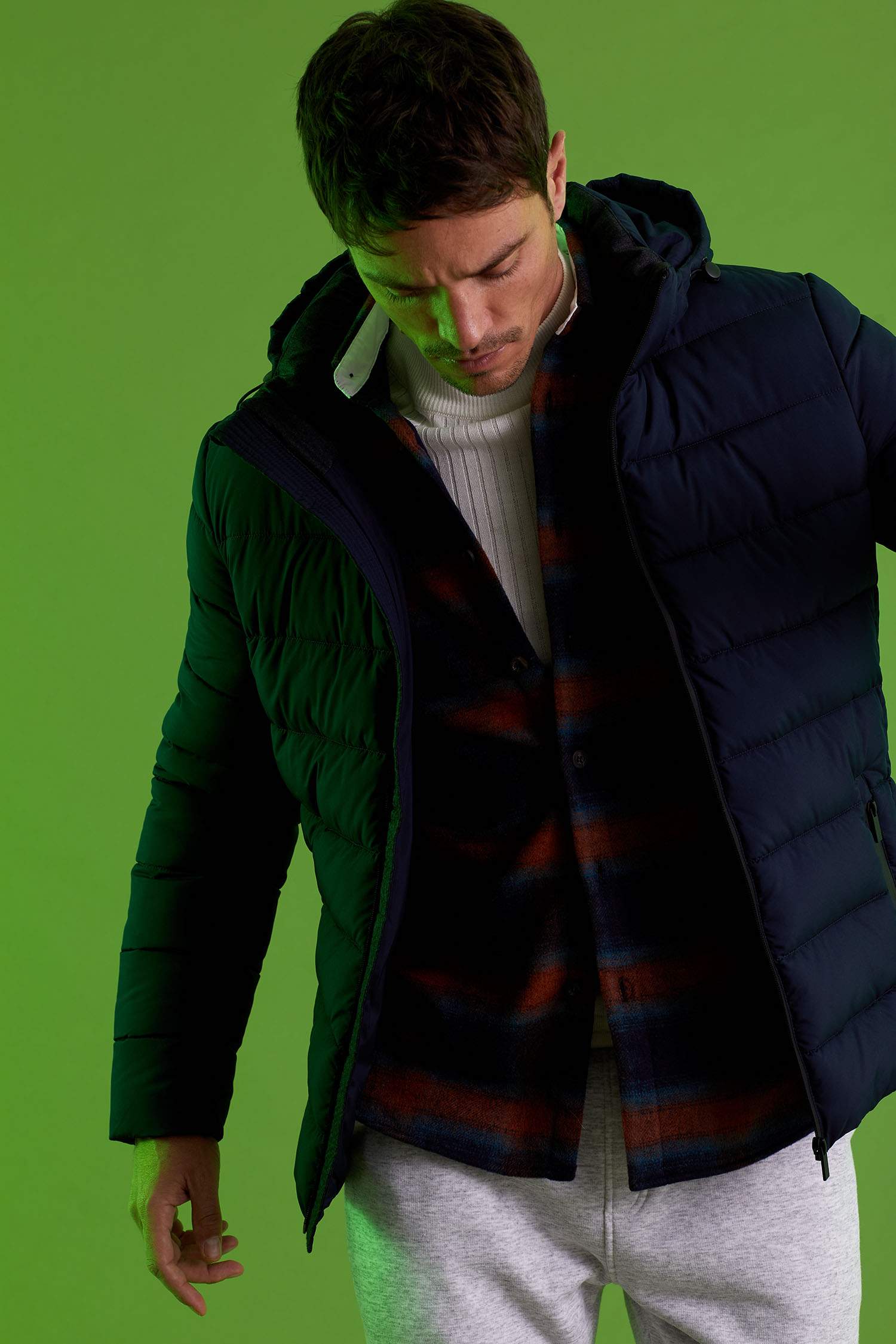 Kapüşonlu Slim Fit Şişme Mont