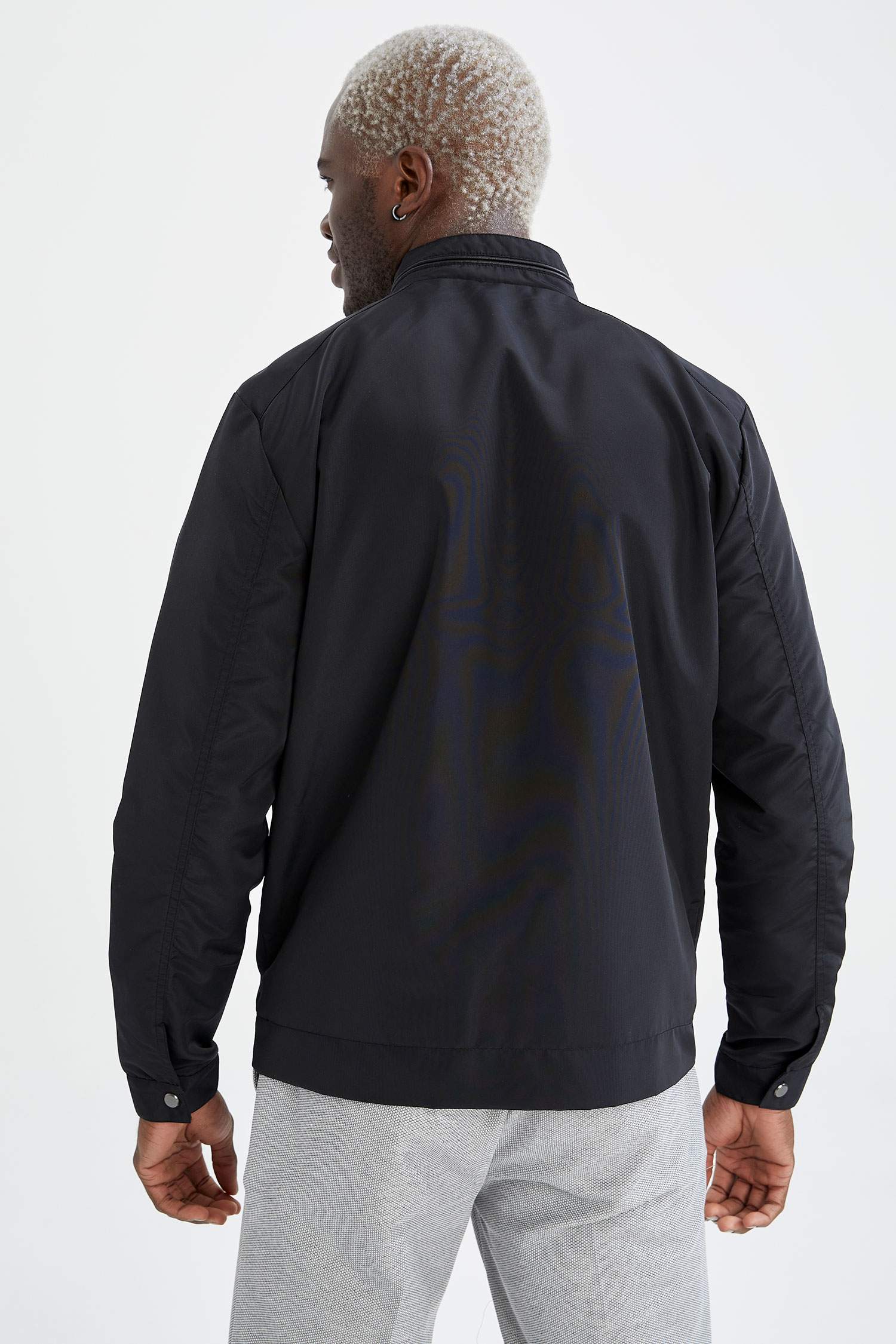 Slim Fit Dik Yaka Mont