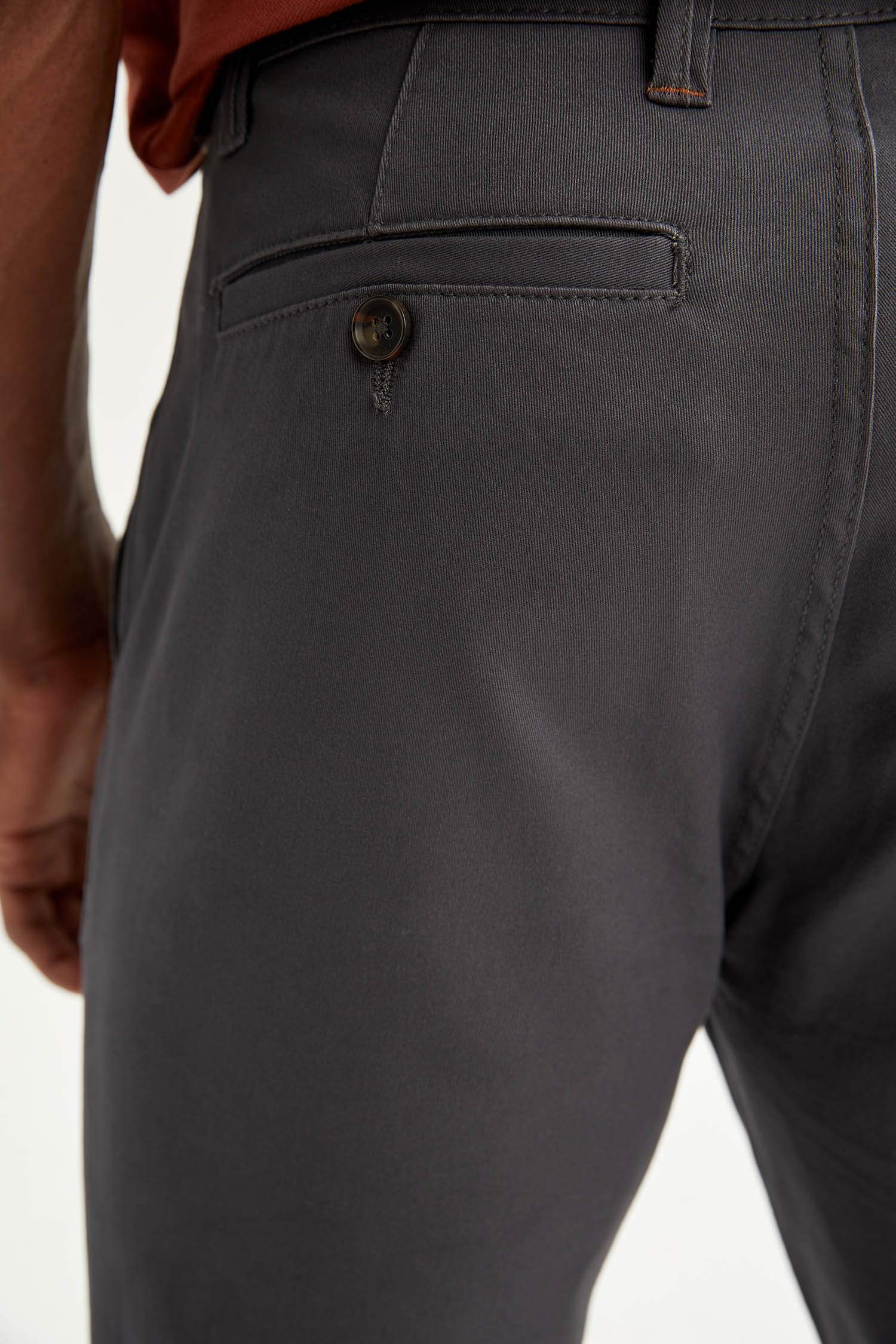 Regular Fit Basic Chino Pantolon