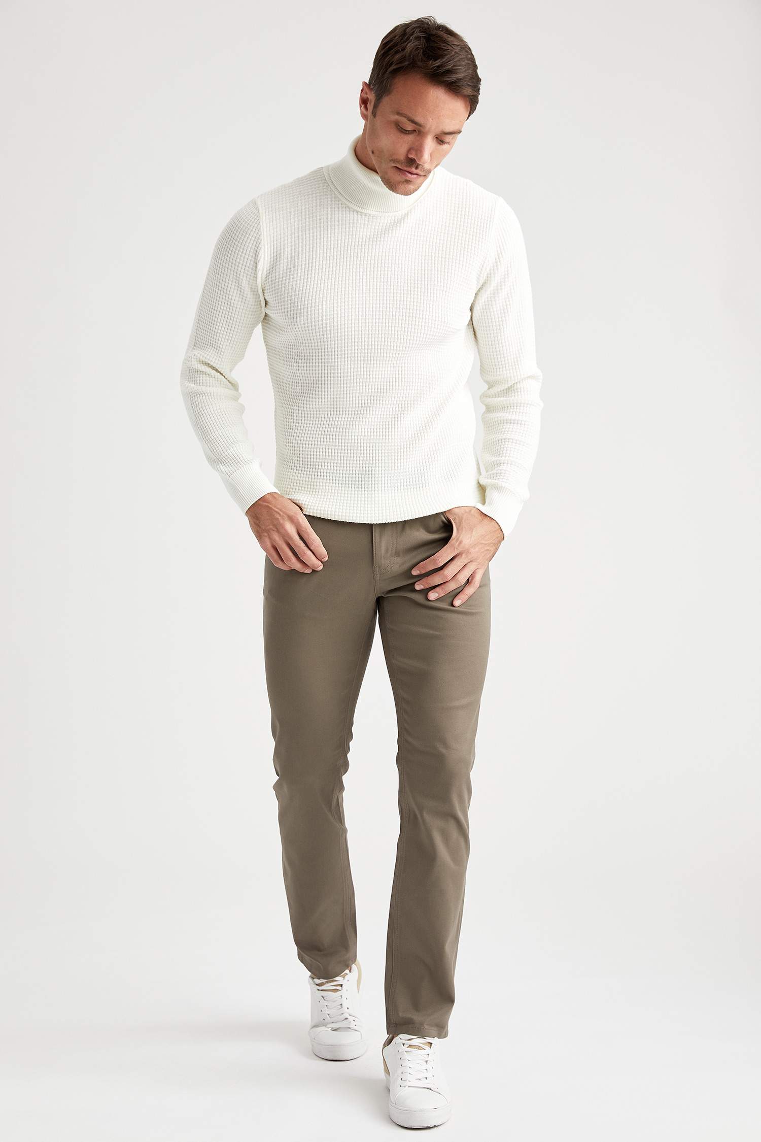 Regular Fit Chino Pantolon