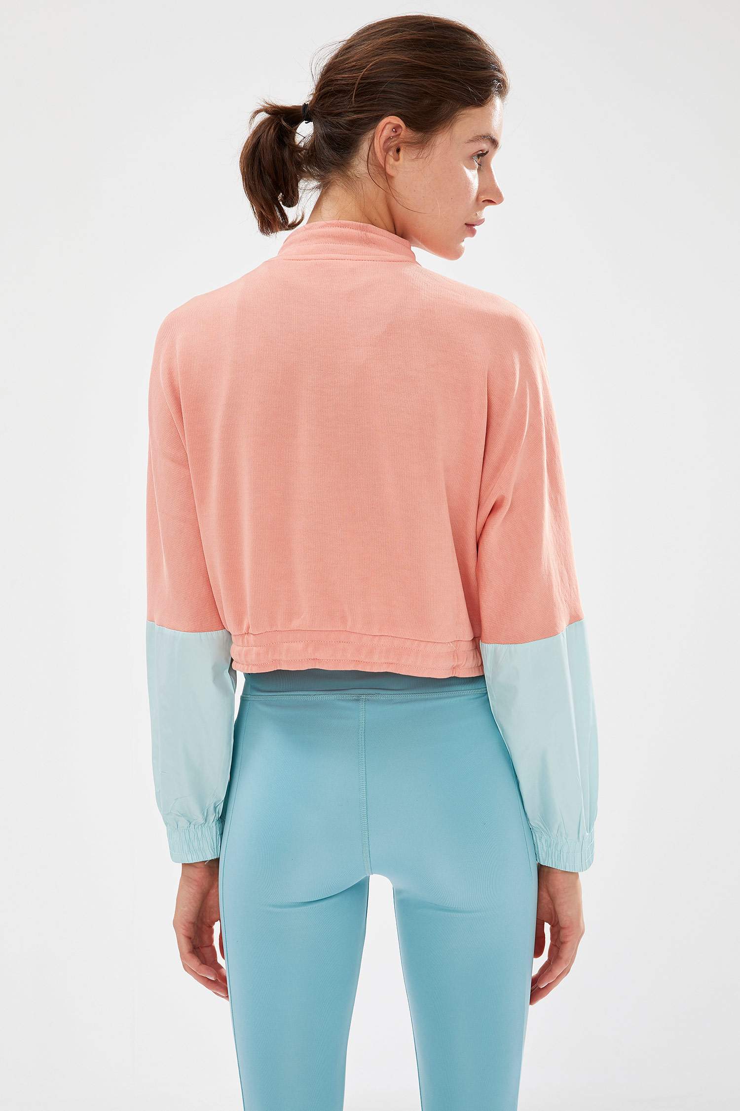 Renk Bloklu Fermuarlı Crop Top
