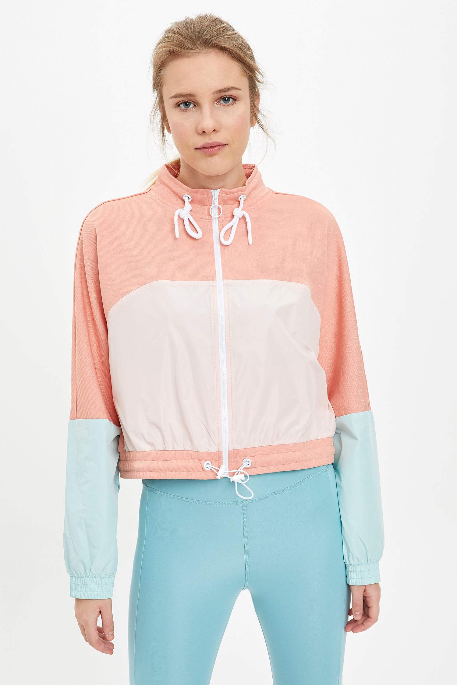 Renk Bloklu Fermuarlı Crop Top