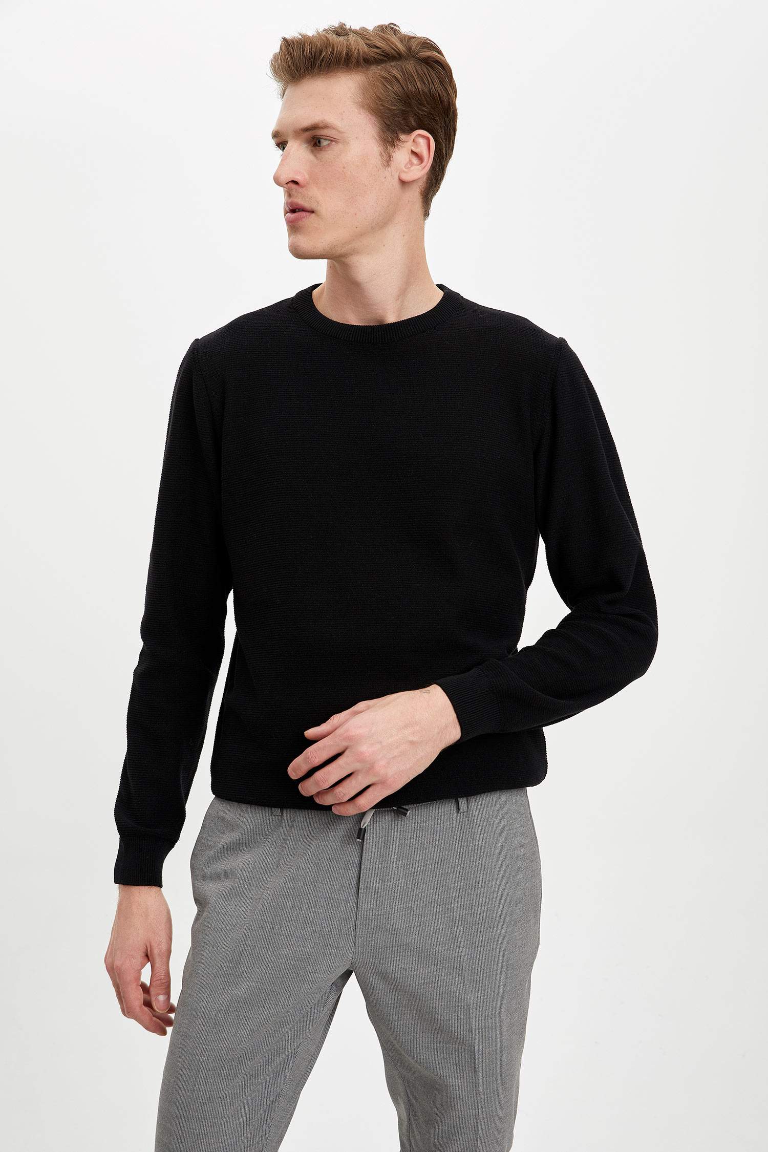 Bisiklet Yaka Slim Fit Triko Kazak