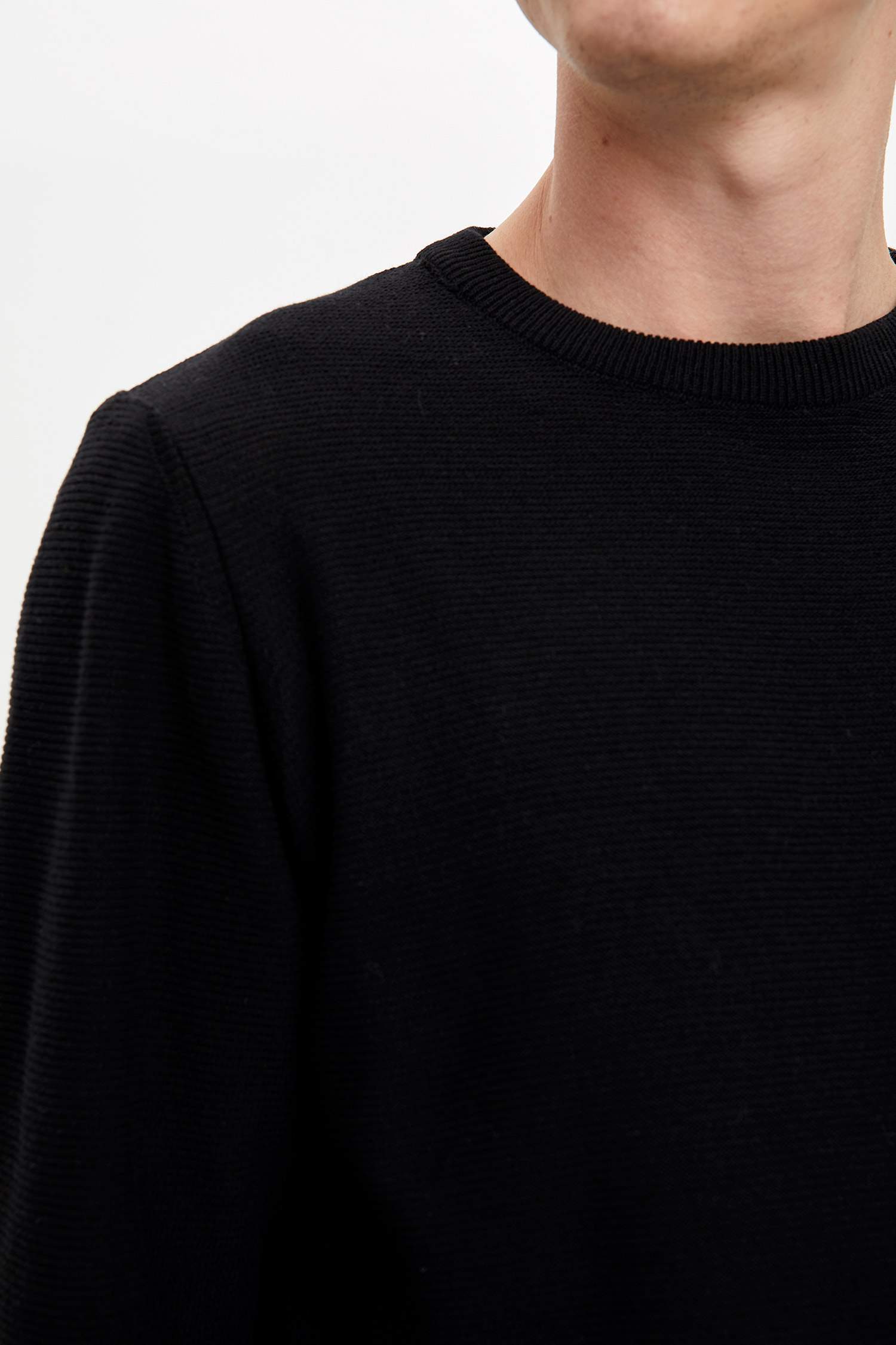 Bisiklet Yaka Slim Fit Triko Kazak