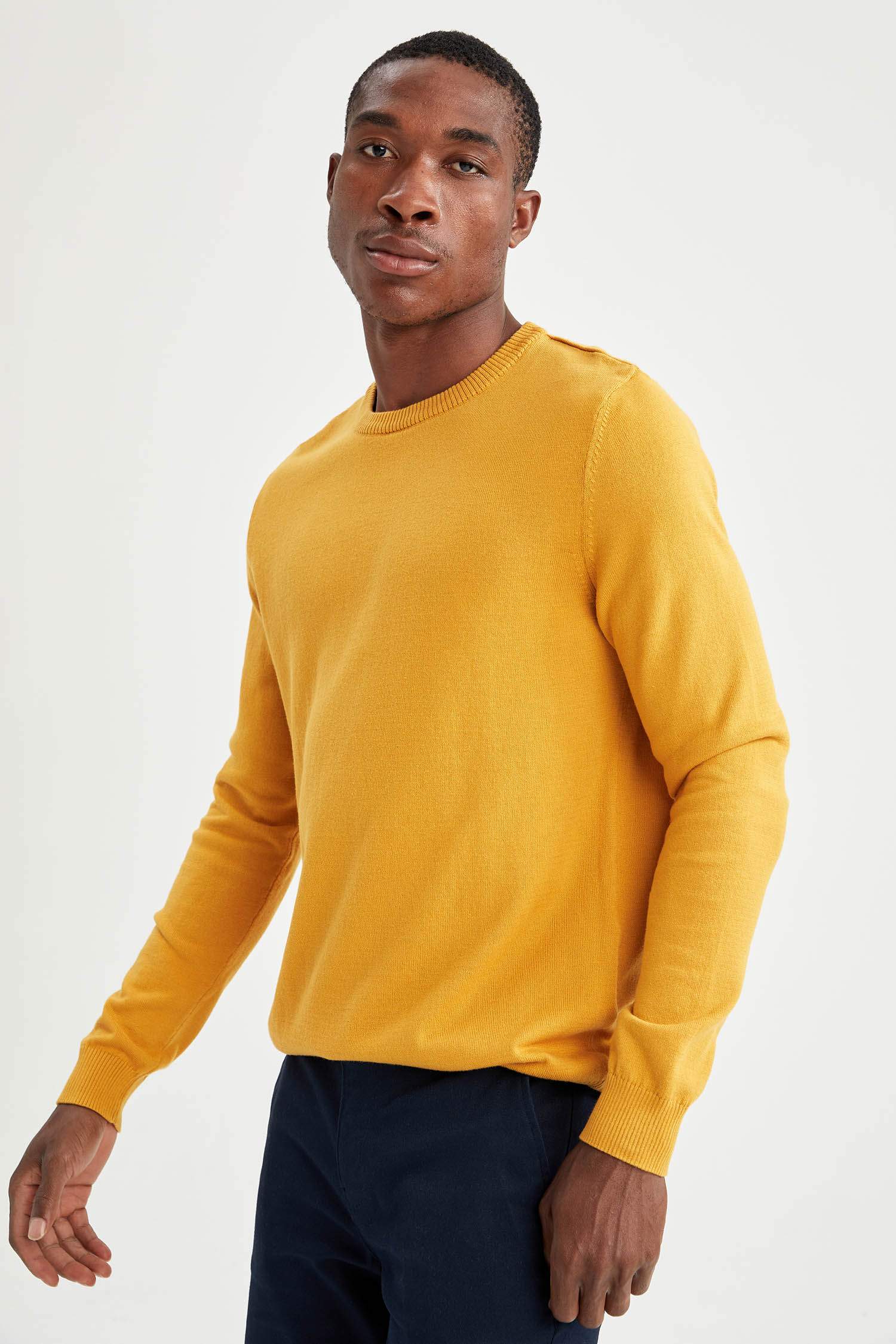 Slim Fit Bisiklet Yaka Pamuklu Kazak