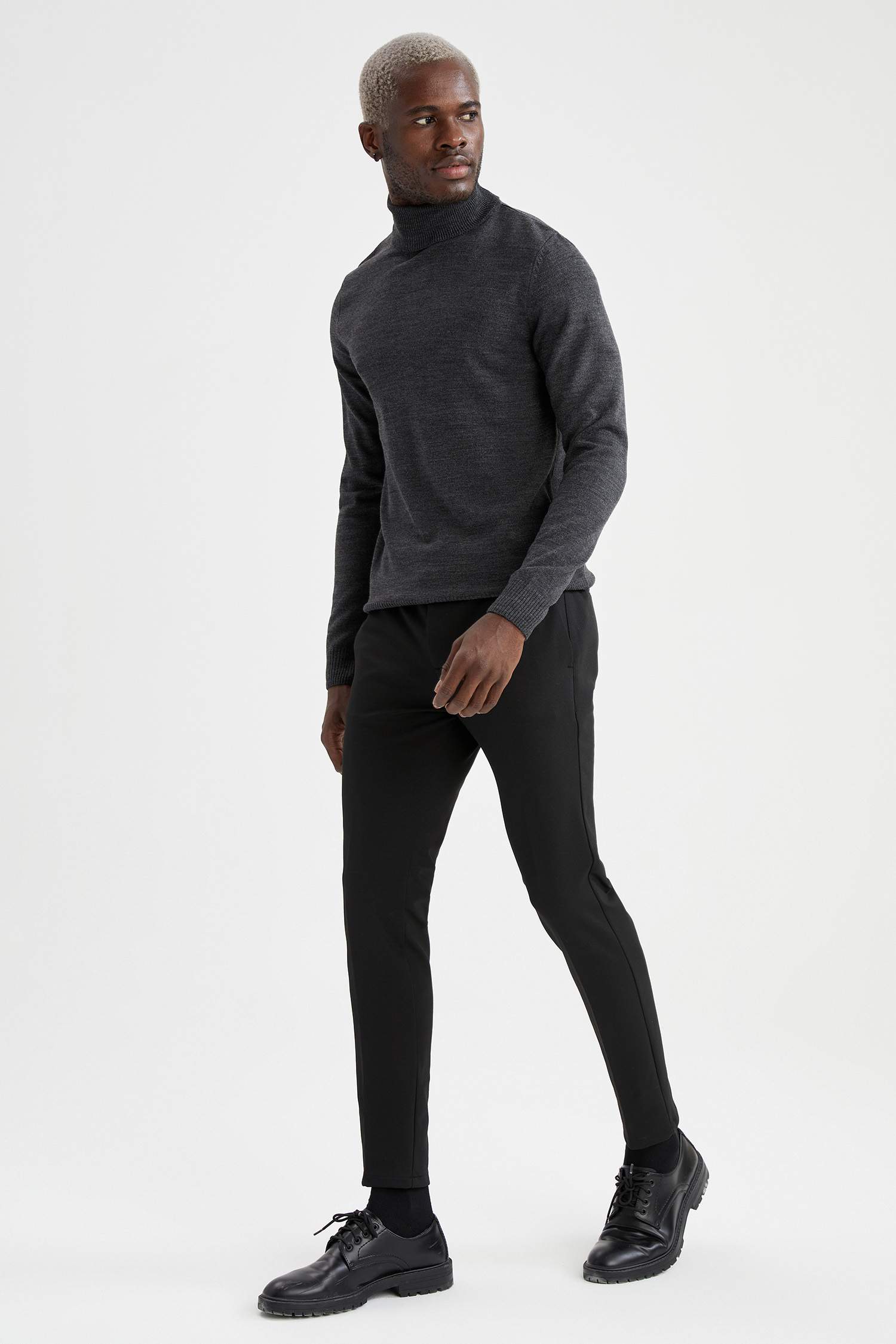 Slim Fit Balıkçı Yaka Triko Kazak