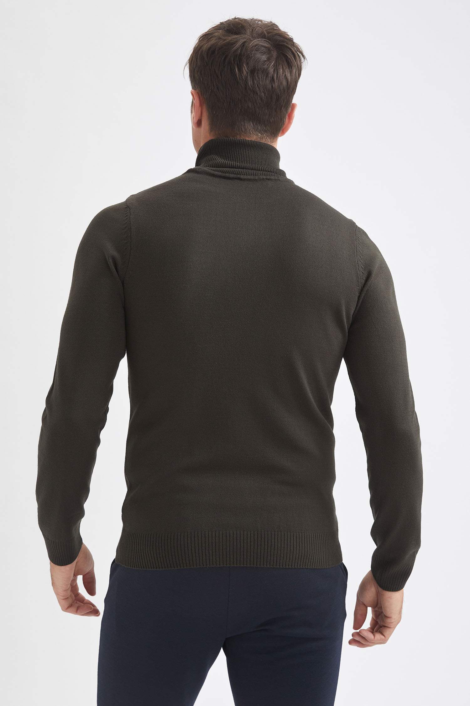 Slim Fit Balıkçı Yaka Triko Kazak