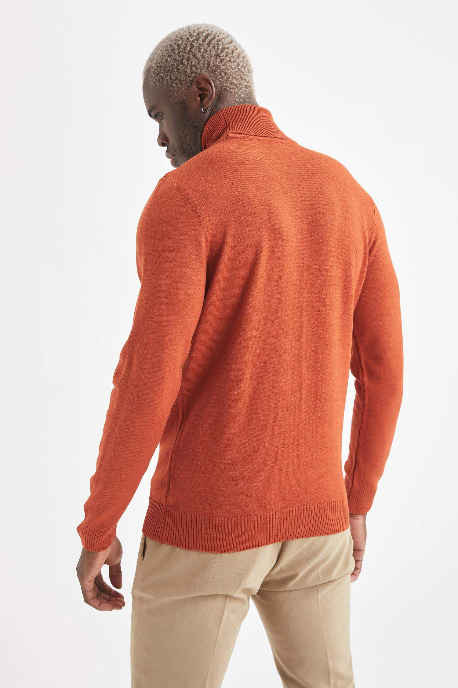 Slim Fit Balıkçı Yaka Triko Kazak