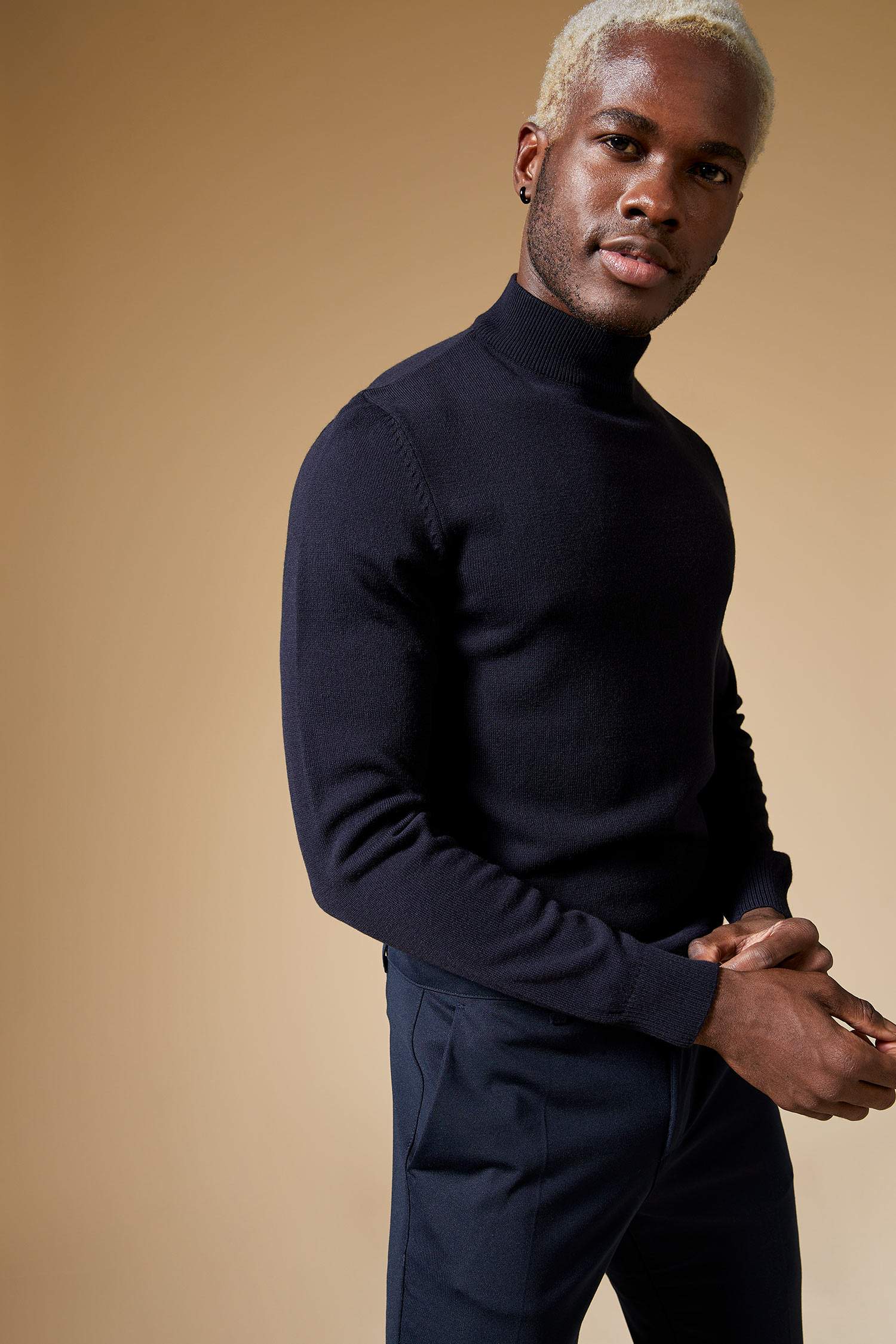 Slim Fit Balıkçı Yaka Triko Kazak
