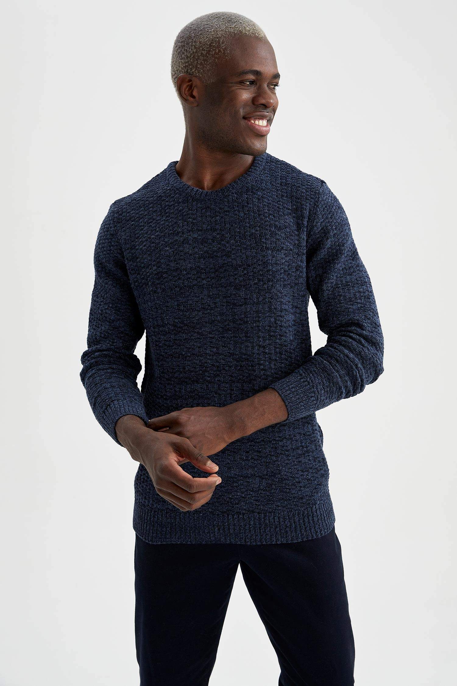 Slim Fit Bisiklet Yaka Triko Kazak