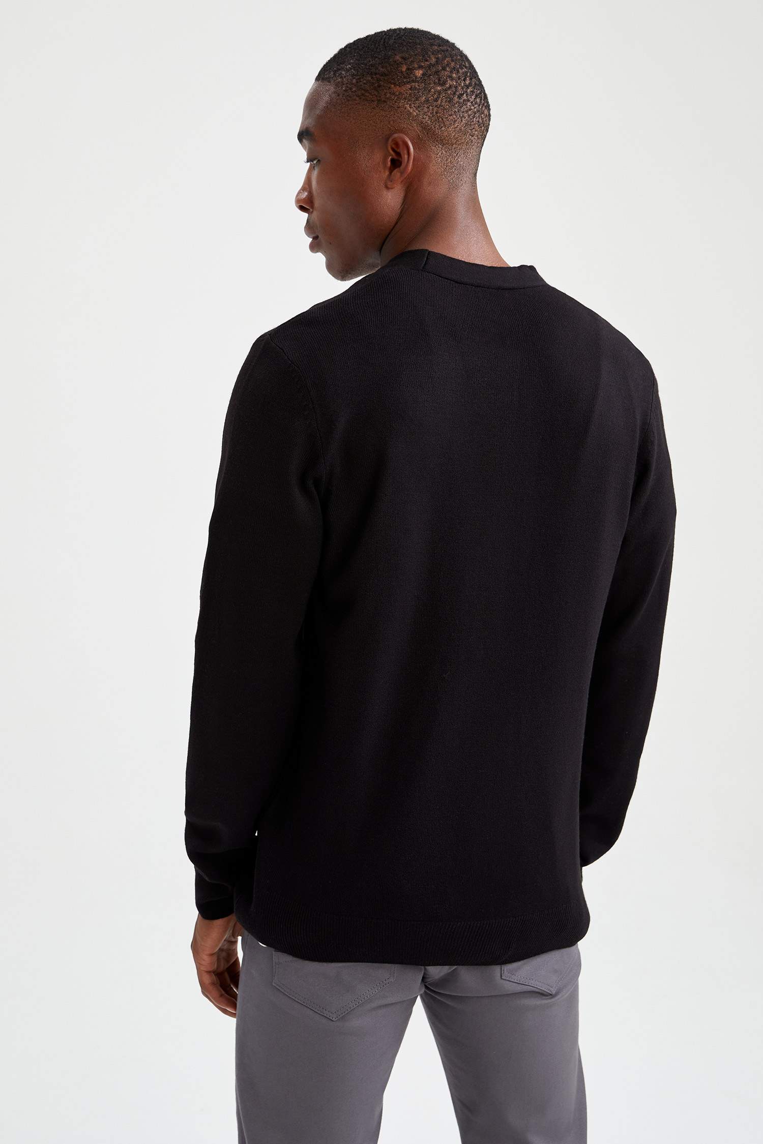 Slim Fit V Yaka Düğmeli Triko Hırka