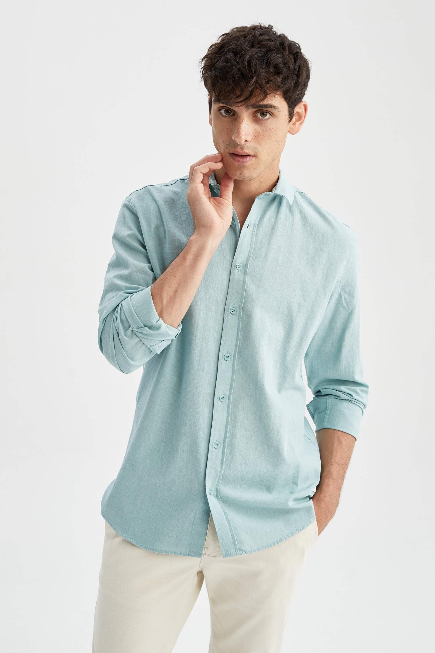 Slim Fit Uzun Kollu Gömlek