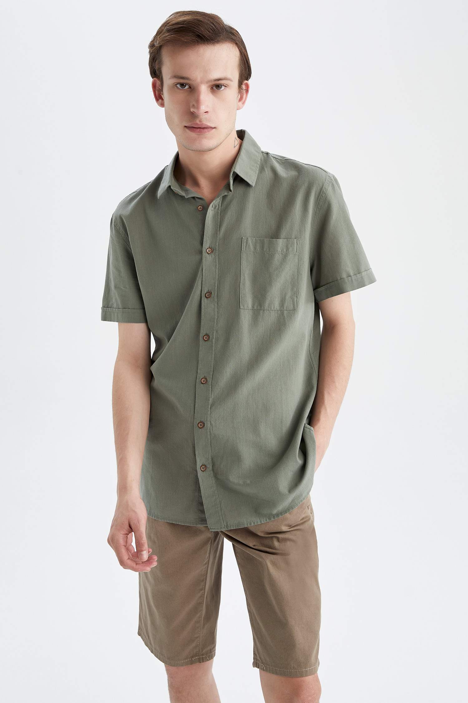 Slim Fit Basic Kısa Kollu Gömlek