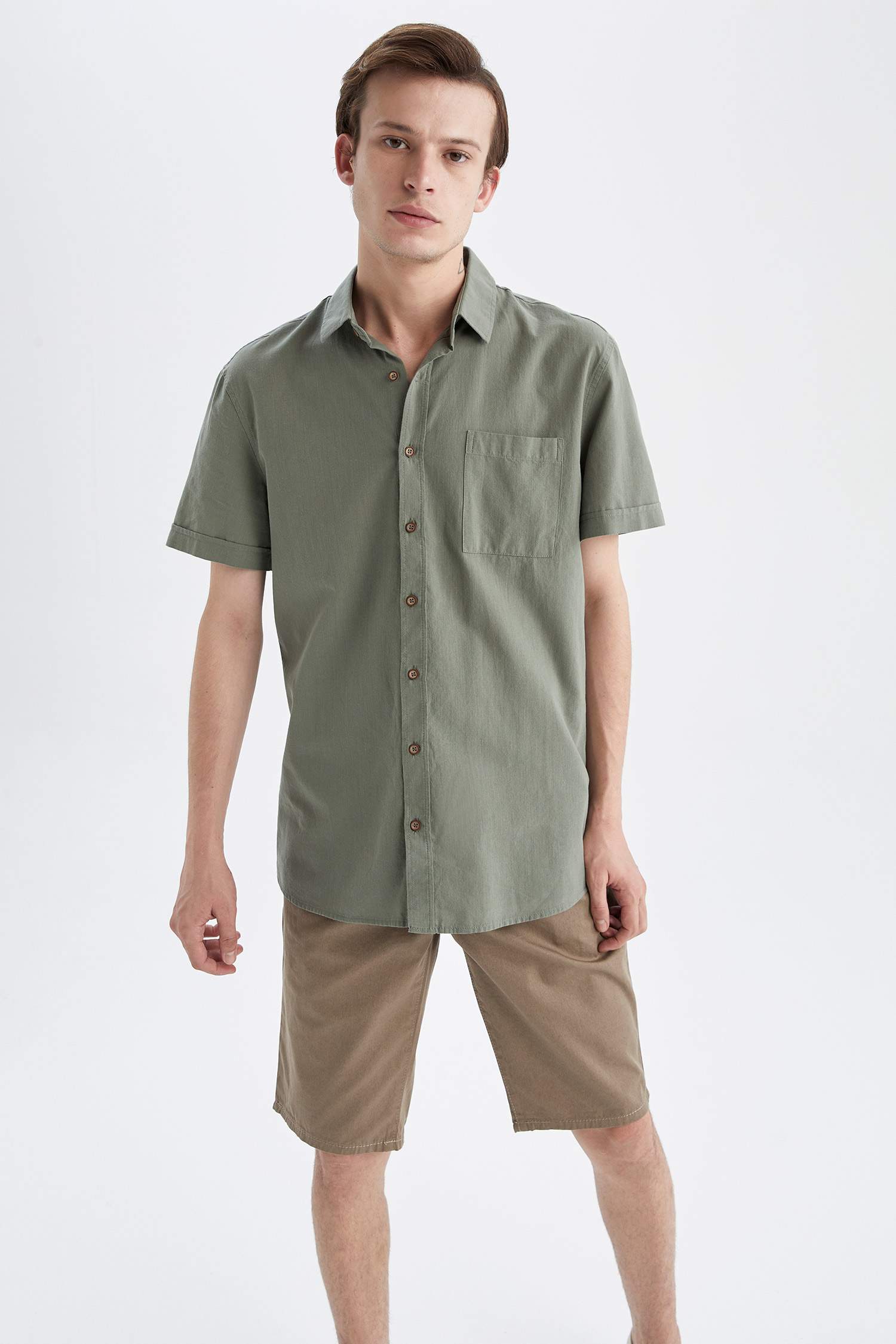 Slim Fit Basic Kısa Kollu Gömlek