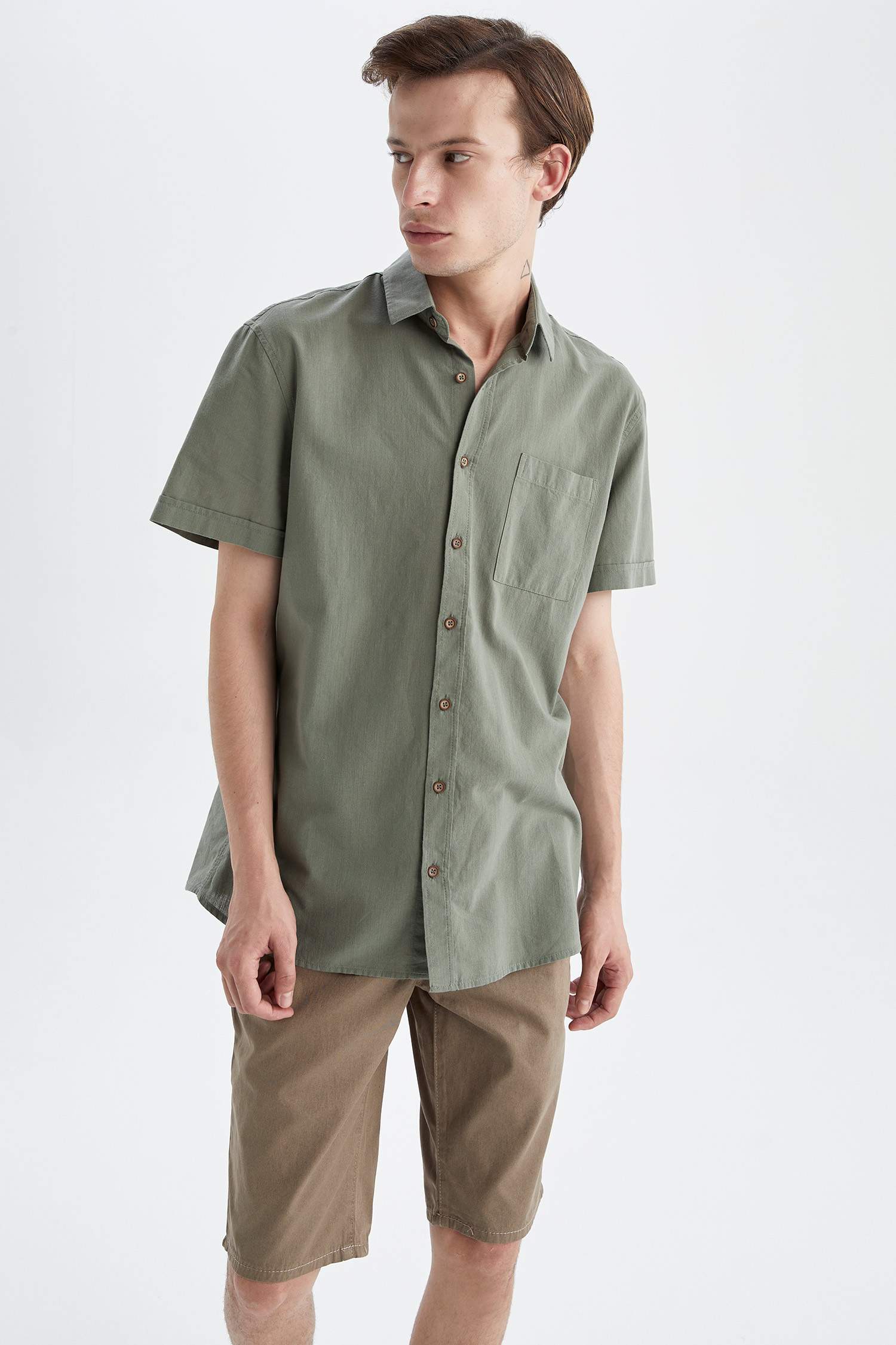 Slim Fit Basic Kısa Kollu Gömlek