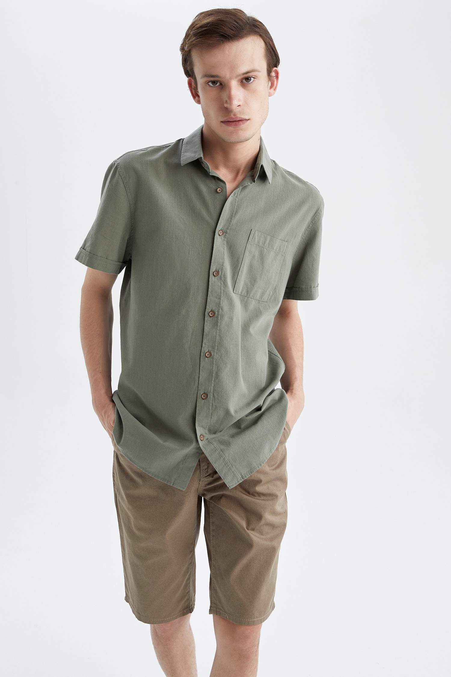 Slim Fit Basic Kısa Kollu Gömlek