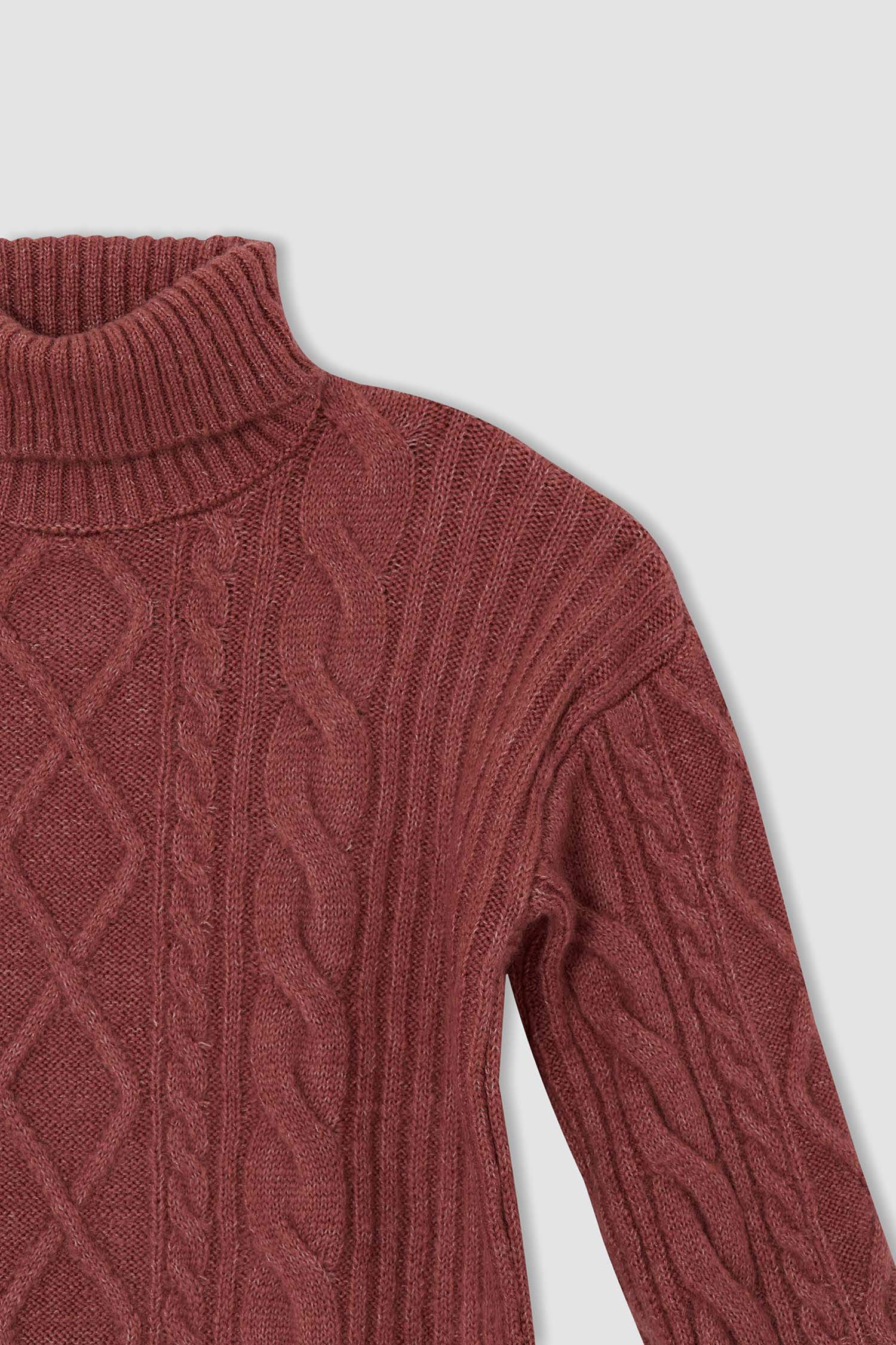 Kız Çocuk Regular Fit Boğazlı Saç Örgülü Kazak