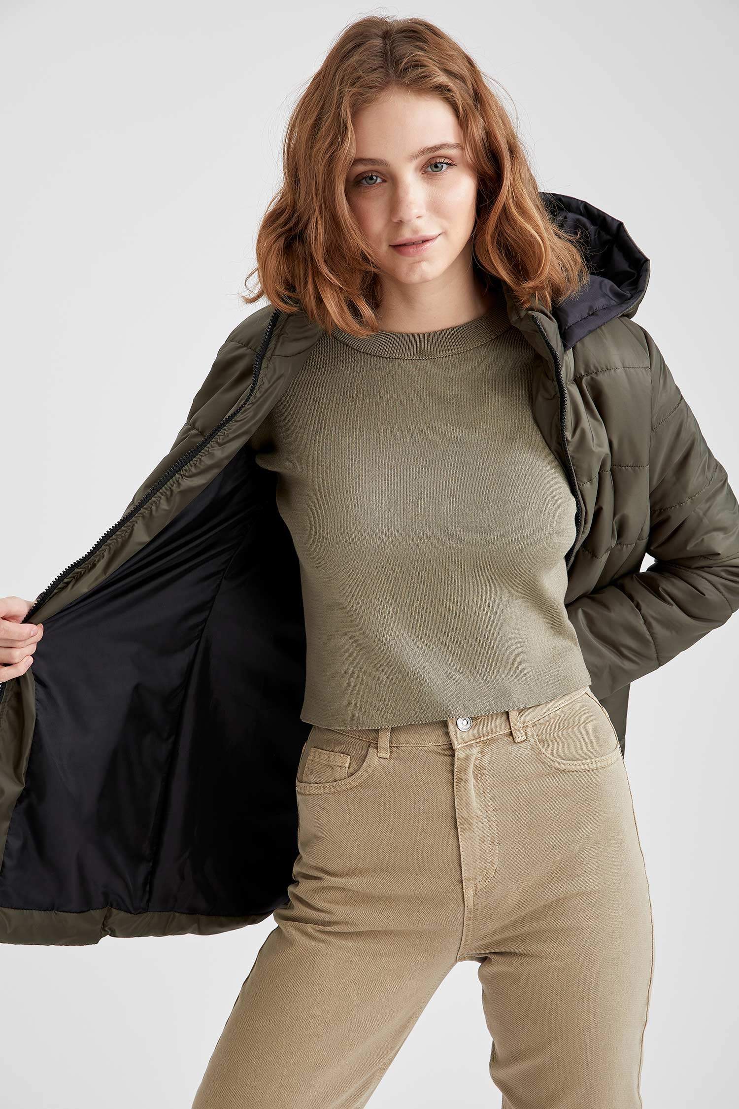 Kapüşonlu Regular Fit Parka