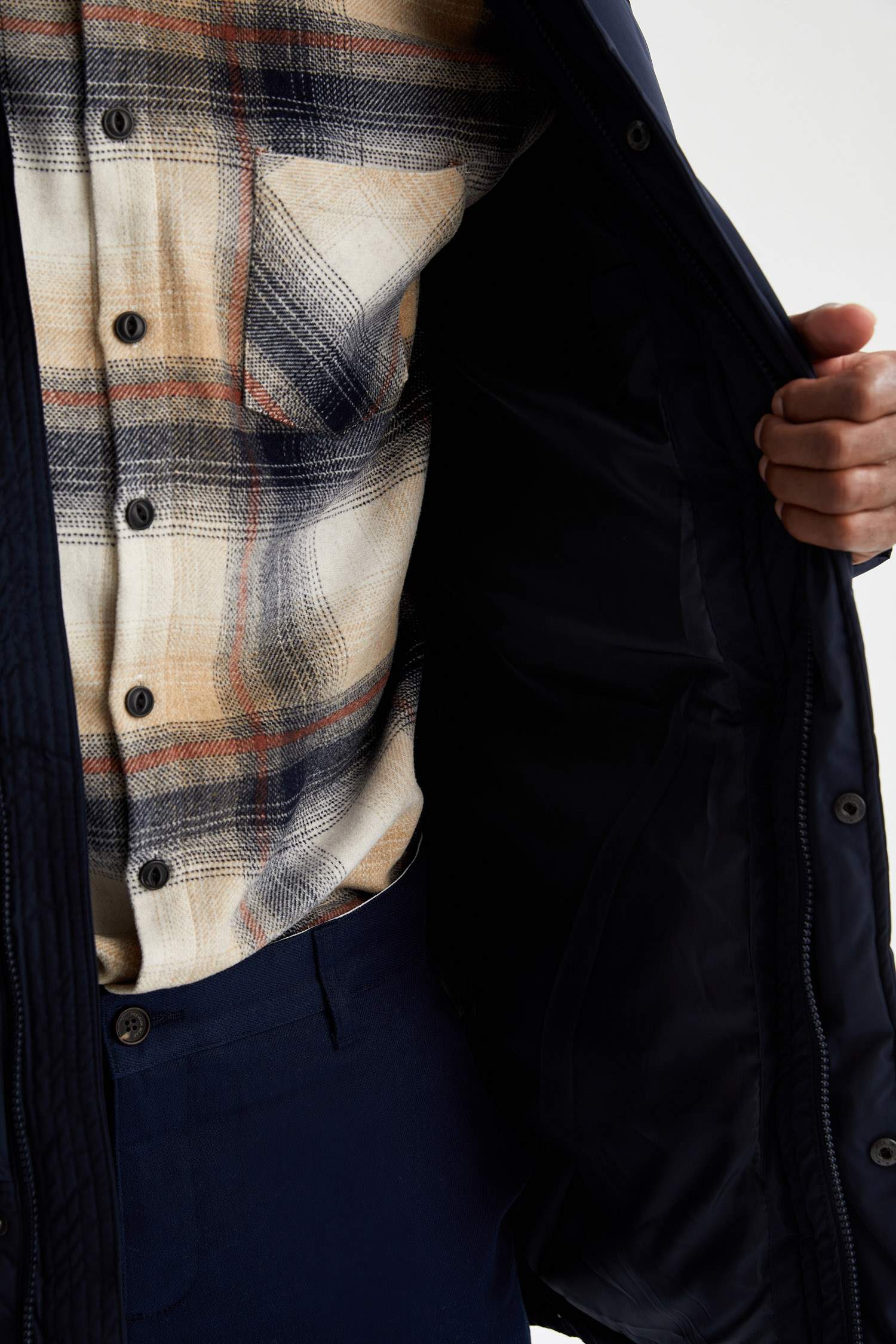Peluş Kürklü Kapüşonlu Slim Fit Kalın Mont