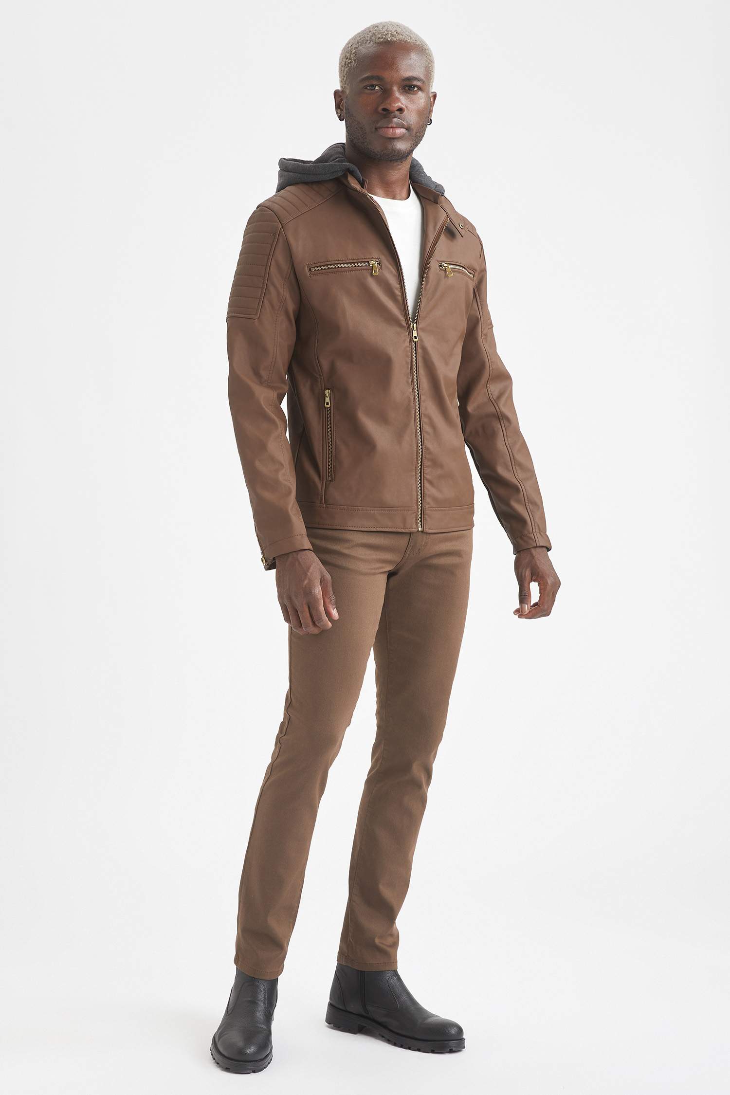 Slim Fit Kapüşonlu Suni Deri Mont