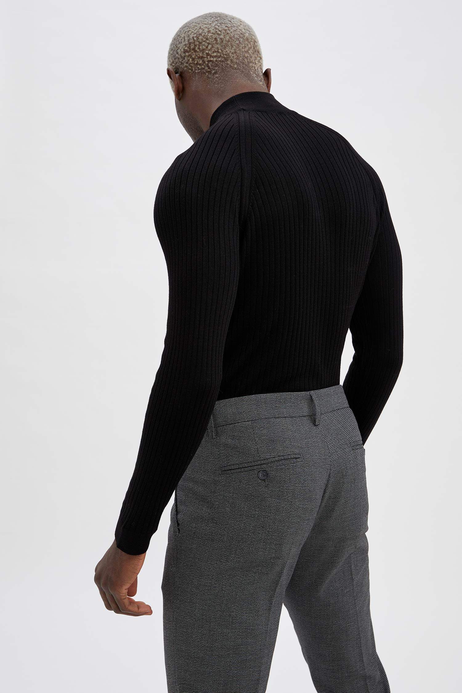Slim Fit Balıkçı Yaka Boğazlı Triko Kazak