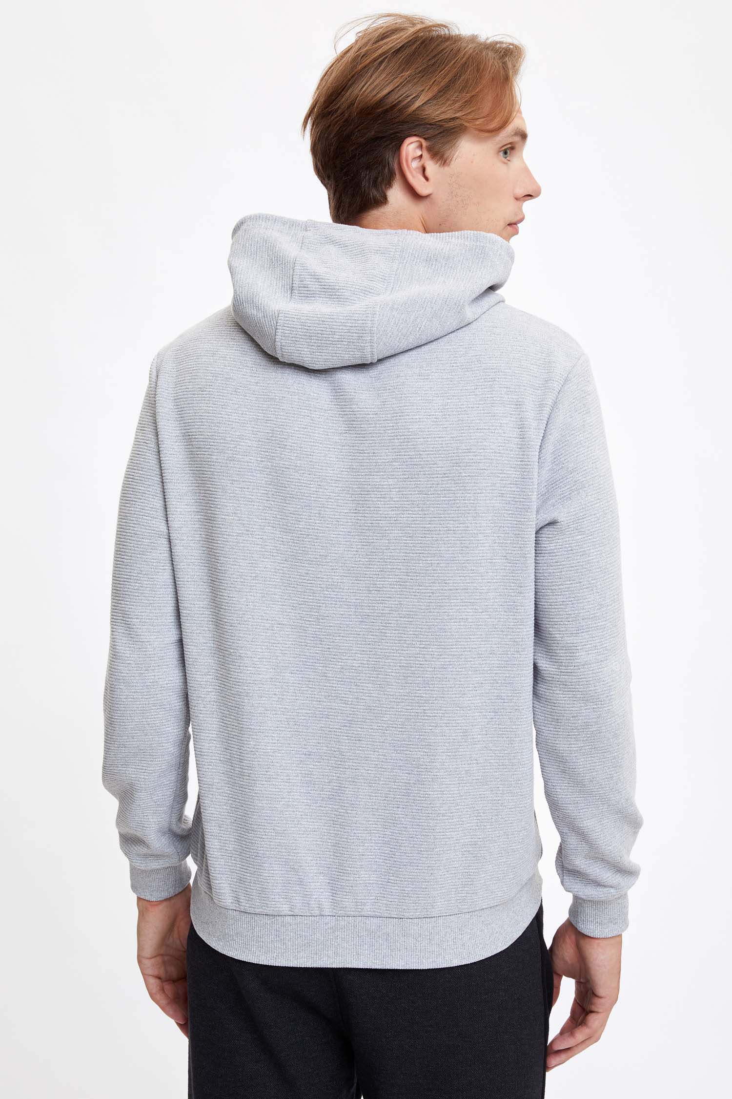 Regular Fit Kapüşonlu Uzun Kollu Sweatshirt