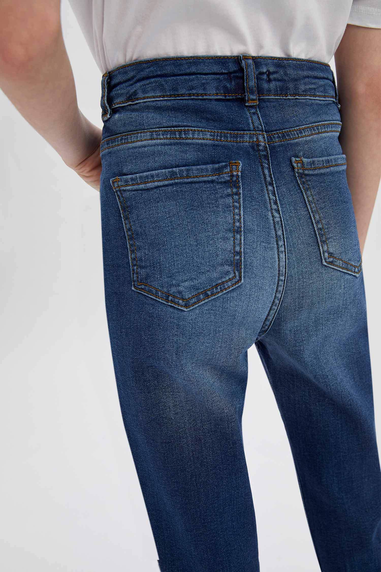 Kız Çocuk Skınny Fit Yıpratma Detaylı Jean Pantolon