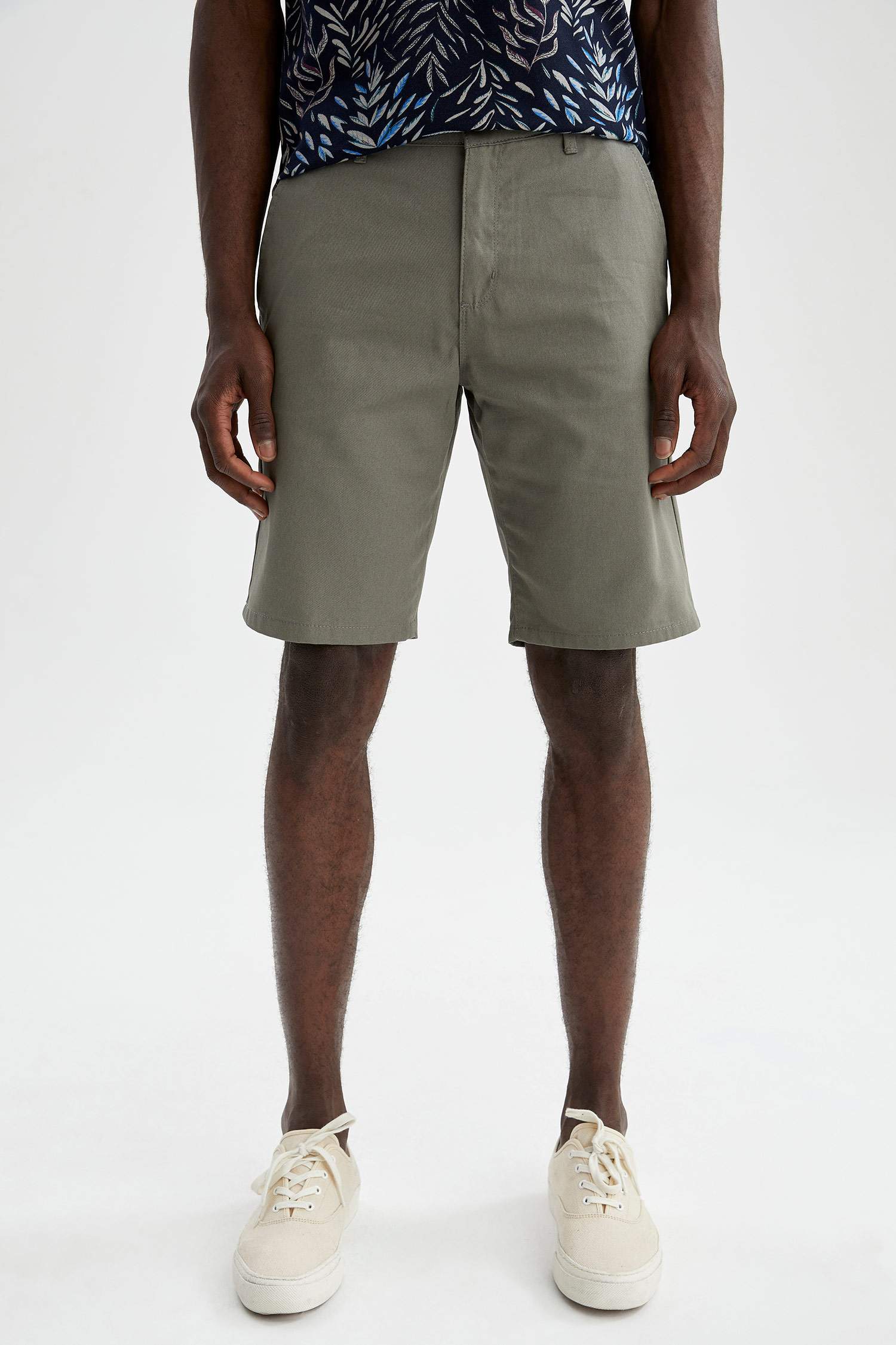 Regular Fit Bermuda Şort