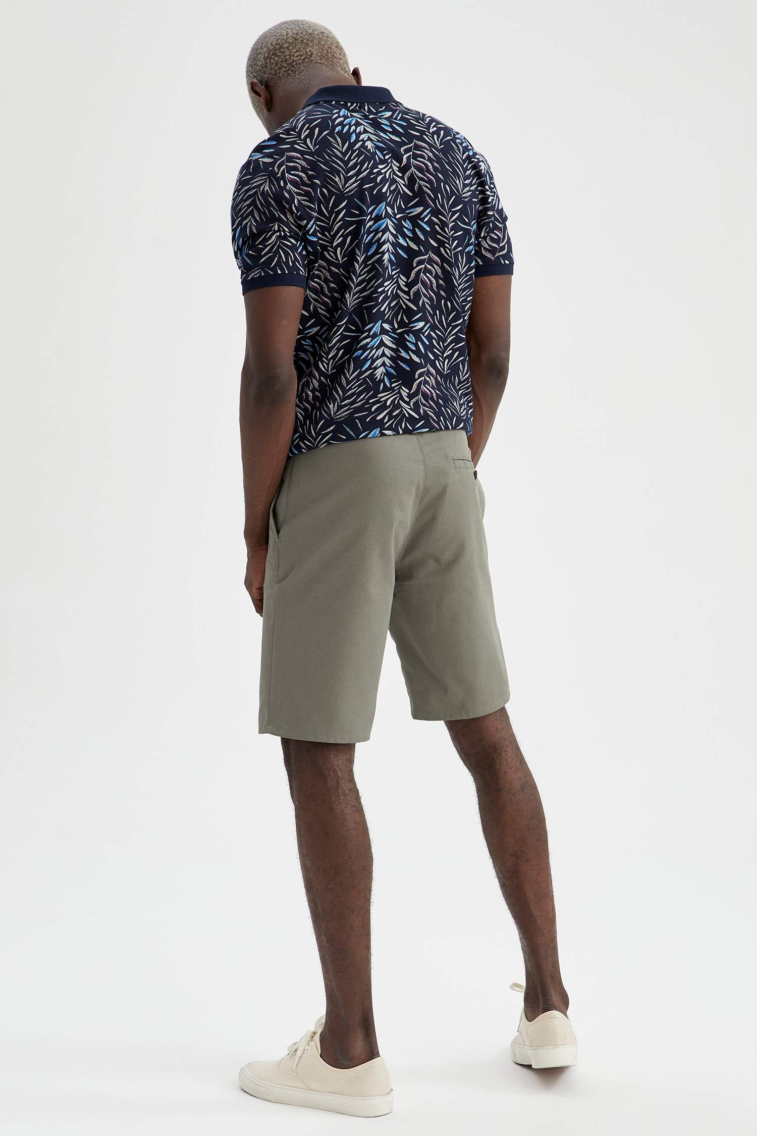 Regular Fit Bermuda Şort