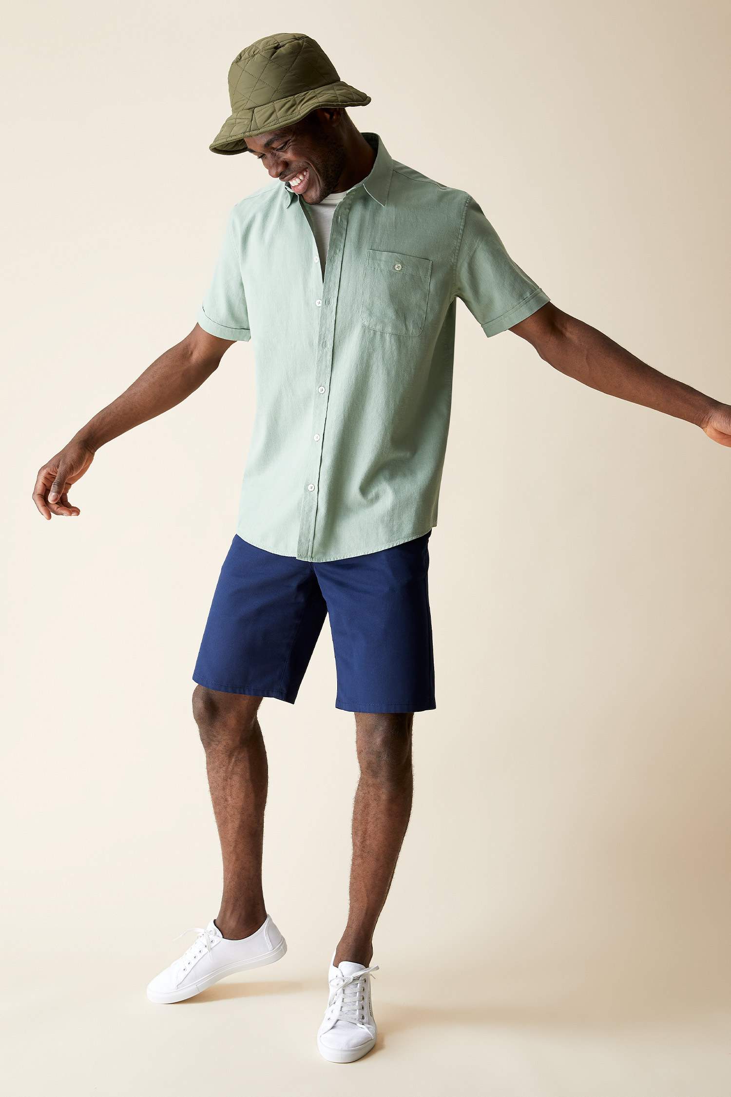 Regular Fit Bermuda Şort