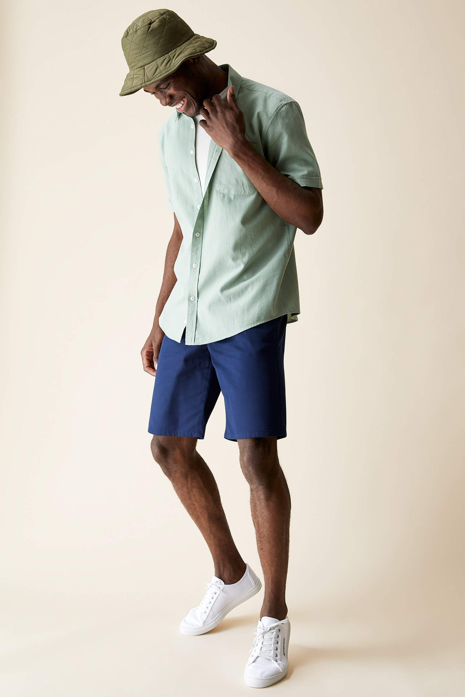 Regular Fit Bermuda Şort