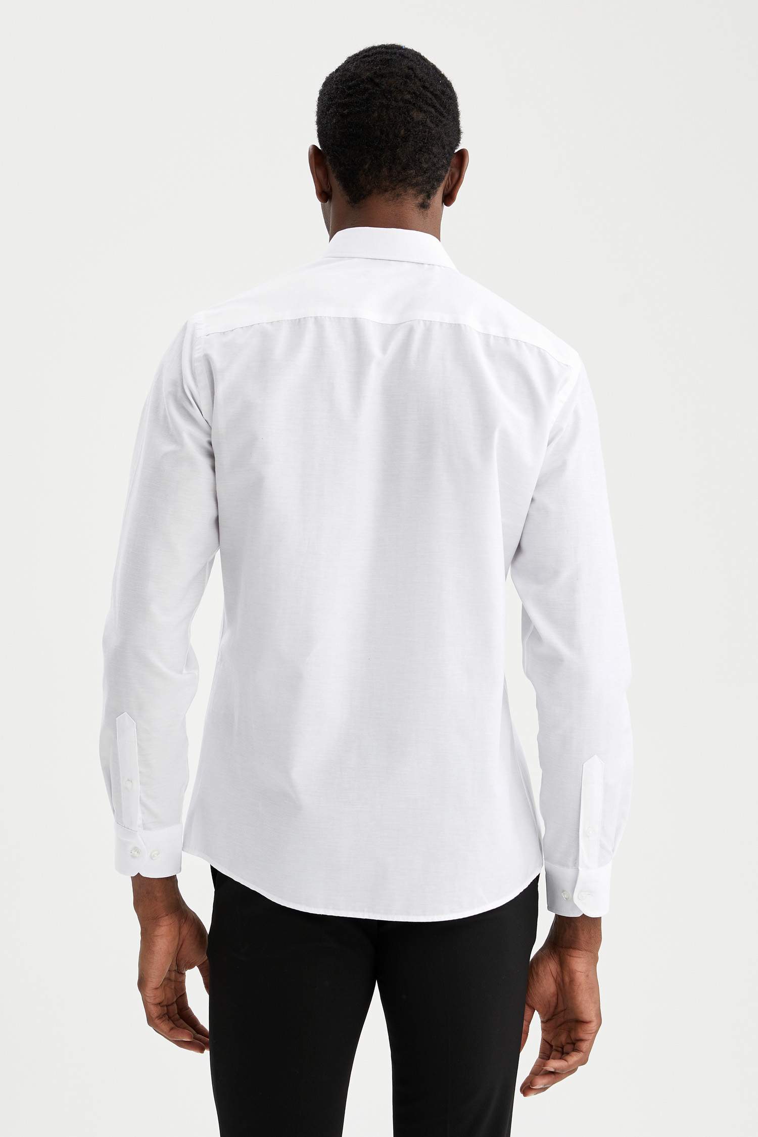 Slim Fit Klasik Uzun Kollu Gömlek